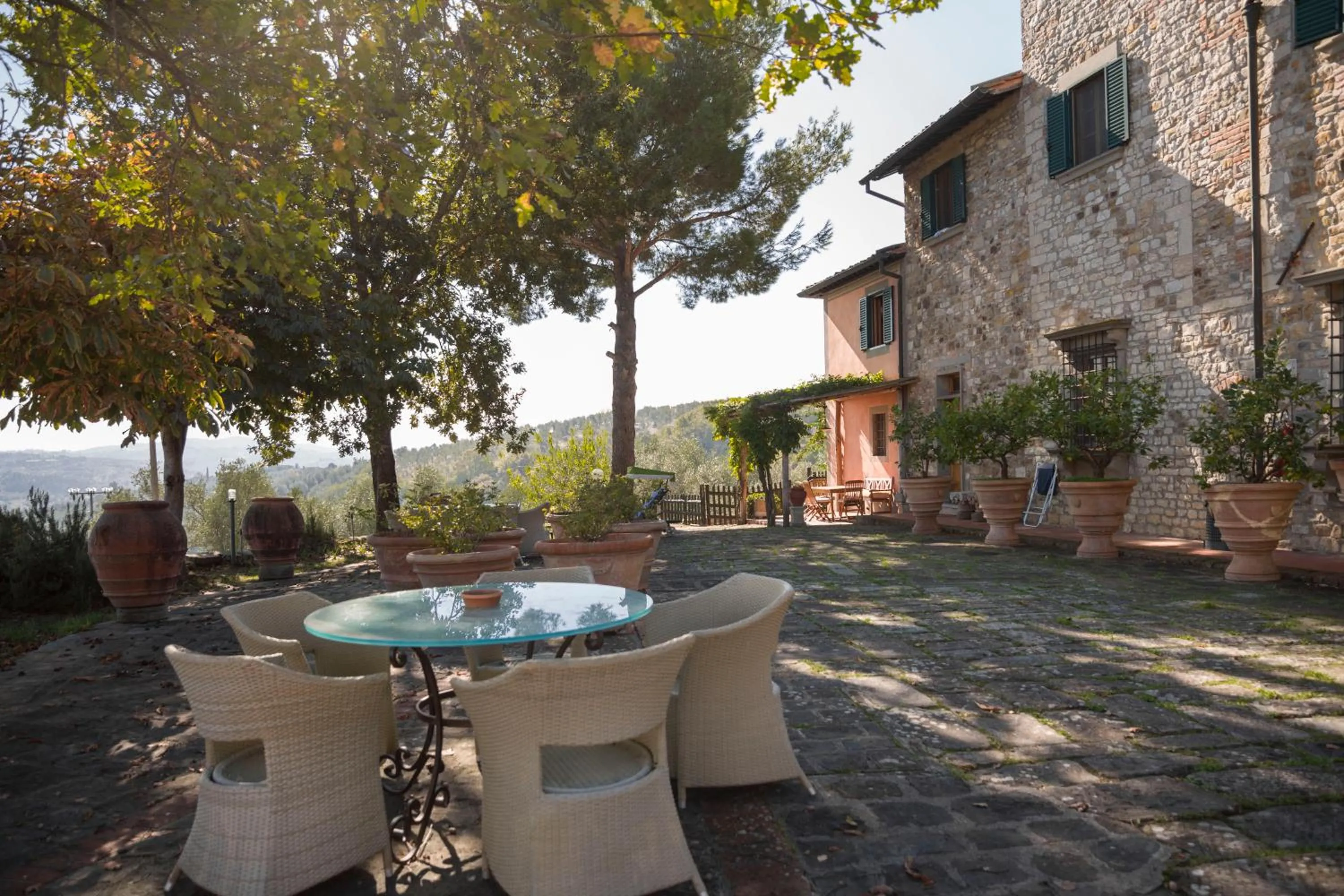 Patio in Fattoria Il Milione Agriturismo