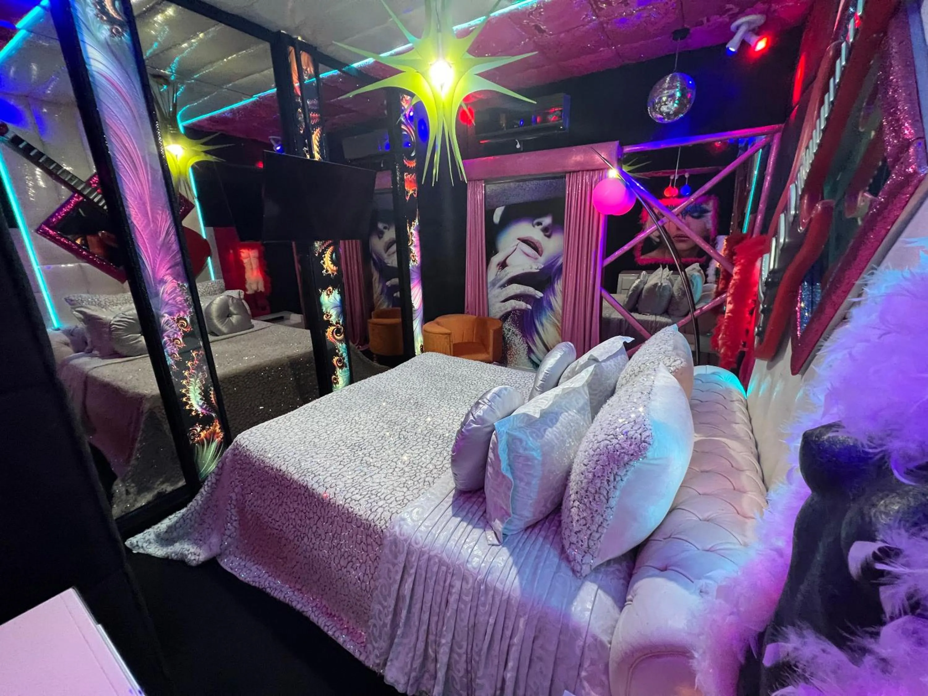 Photo of the whole room, Bed in Priamos Hotel Erato