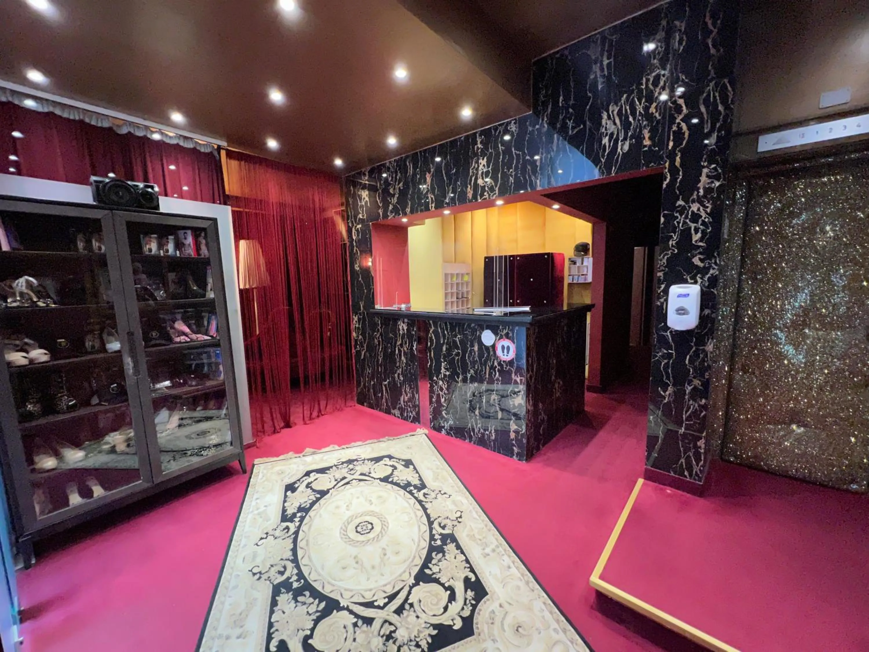 Lobby or reception in Priamos Hotel Erato