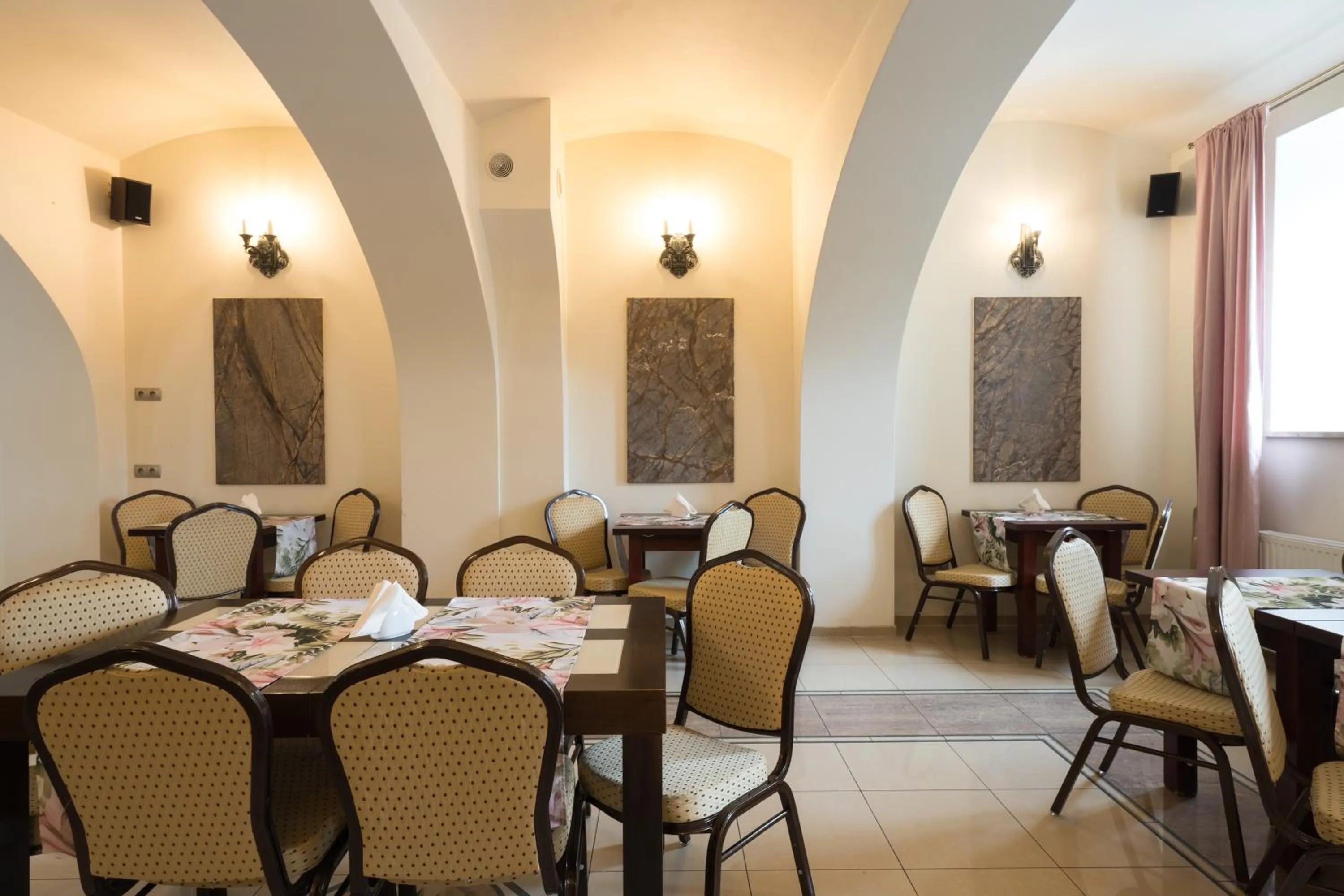 Breakfast in HOTEL I RESTAURACJA BROCHÓW