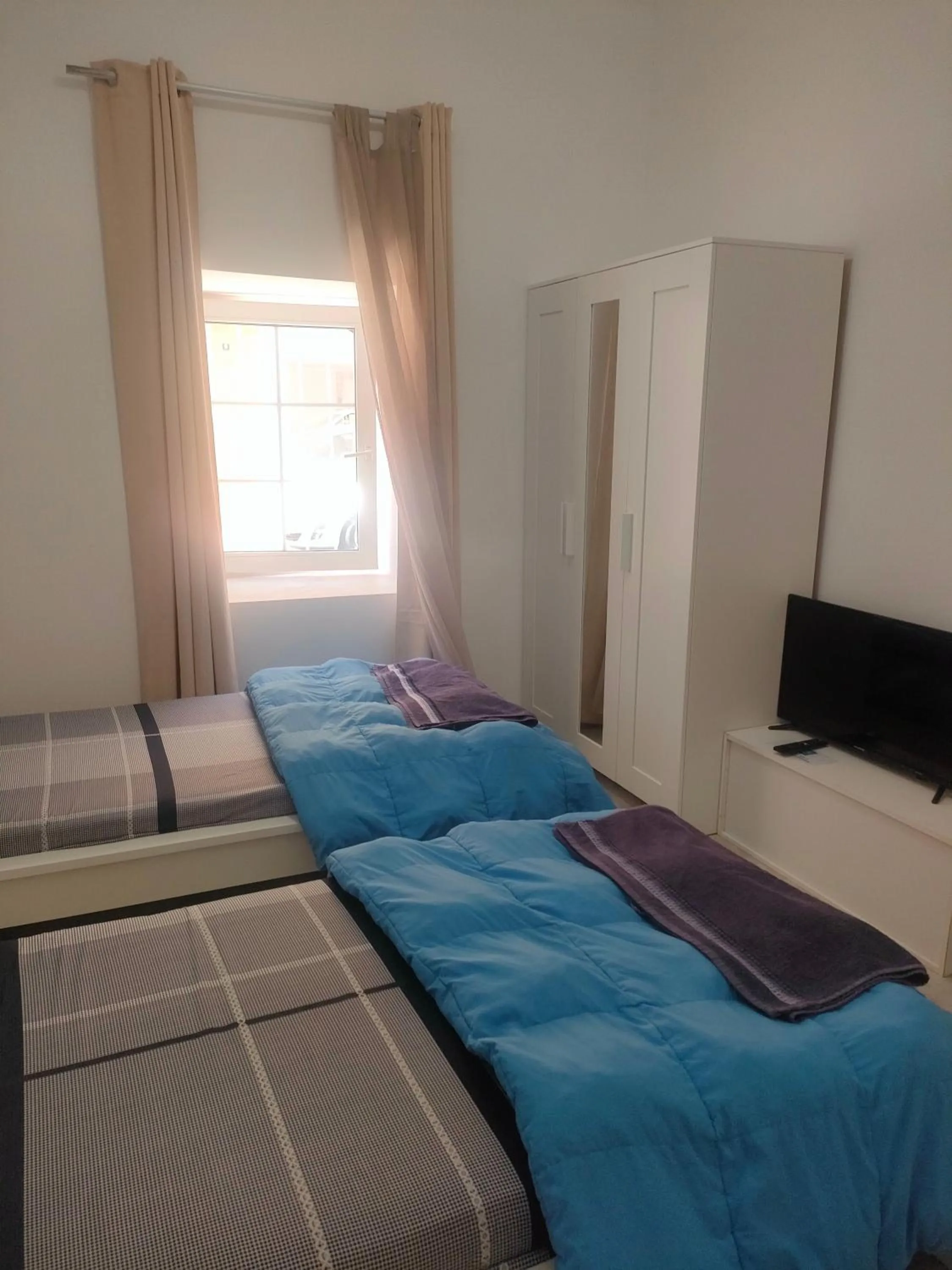 Bed in Alba 2 apartamento y Alba 3 habitación con baño