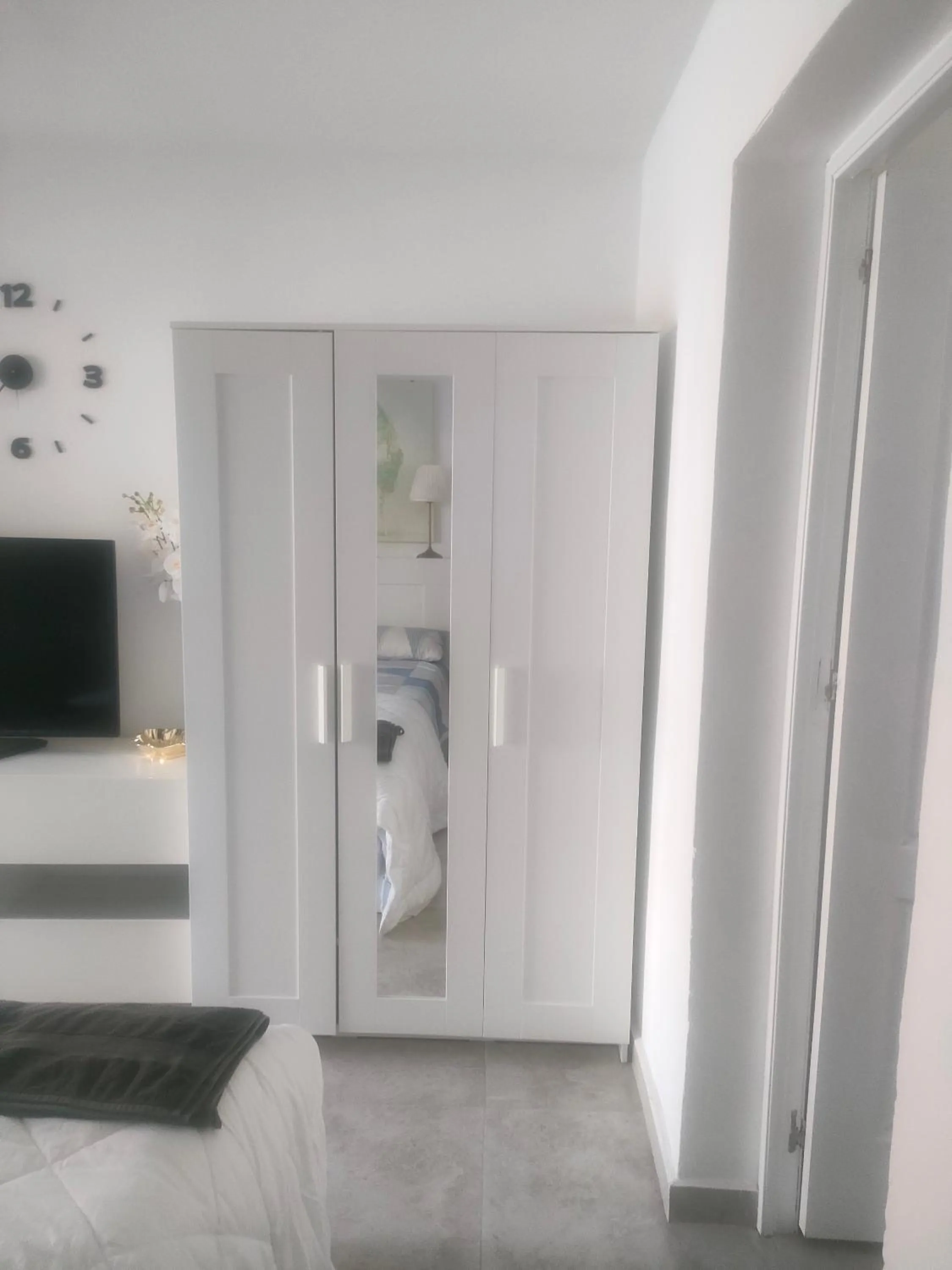 Alba 2 apartamento y Alba 3 habitación con baño