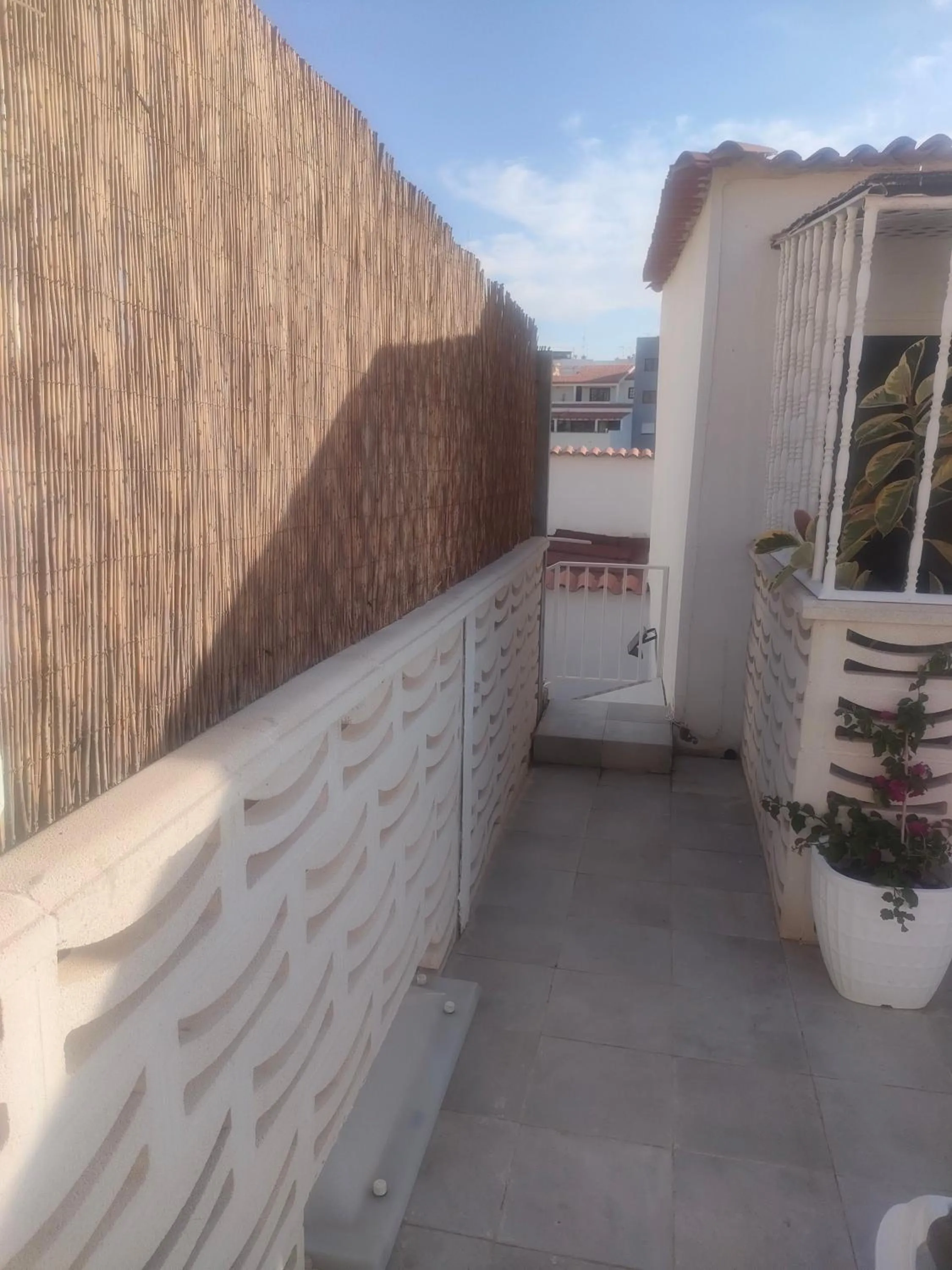 Alba 2 apartamento y Alba 3 habitación con baño