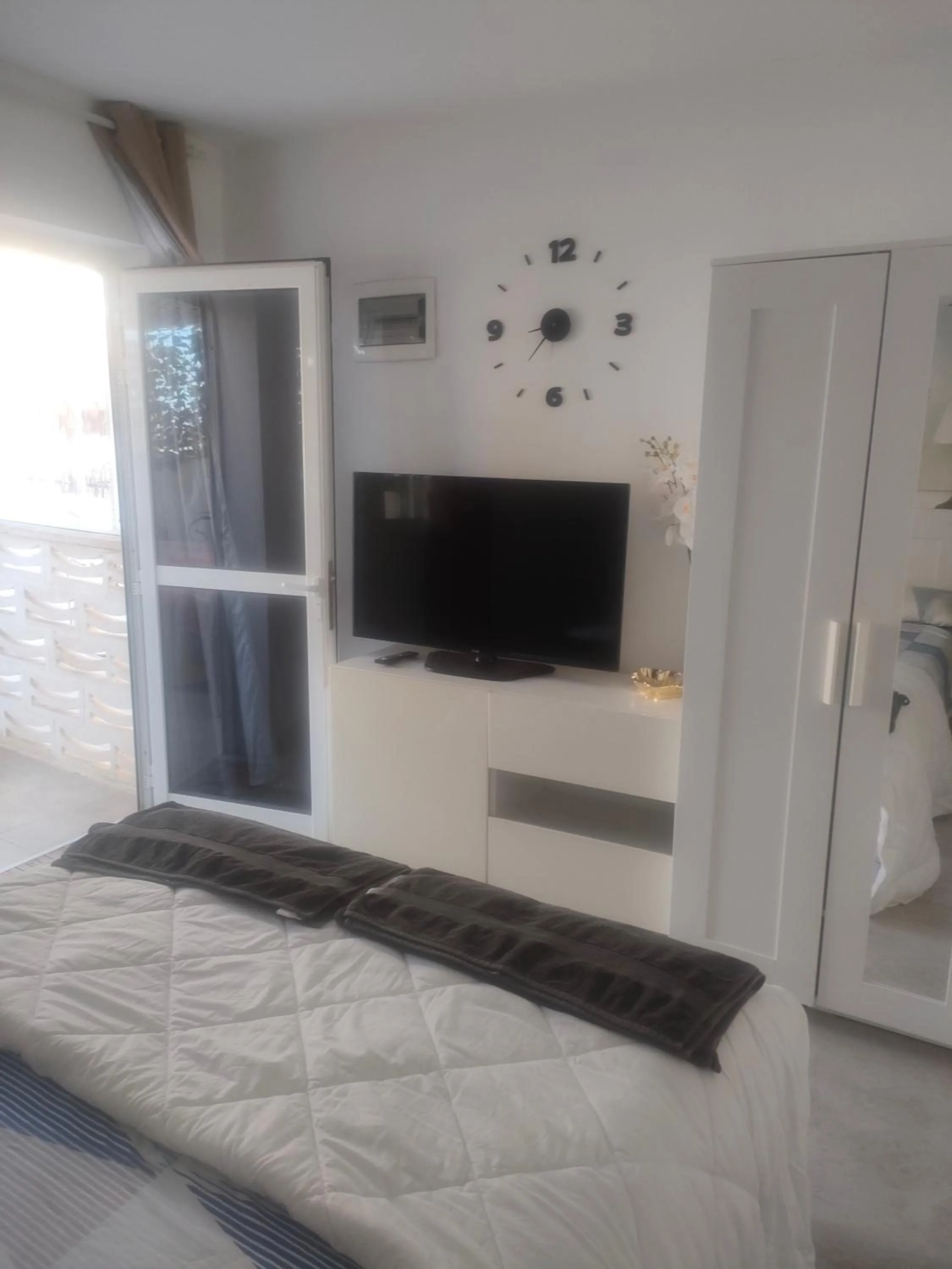 Bed in Alba 2 apartamento y Alba 3 habitación con baño