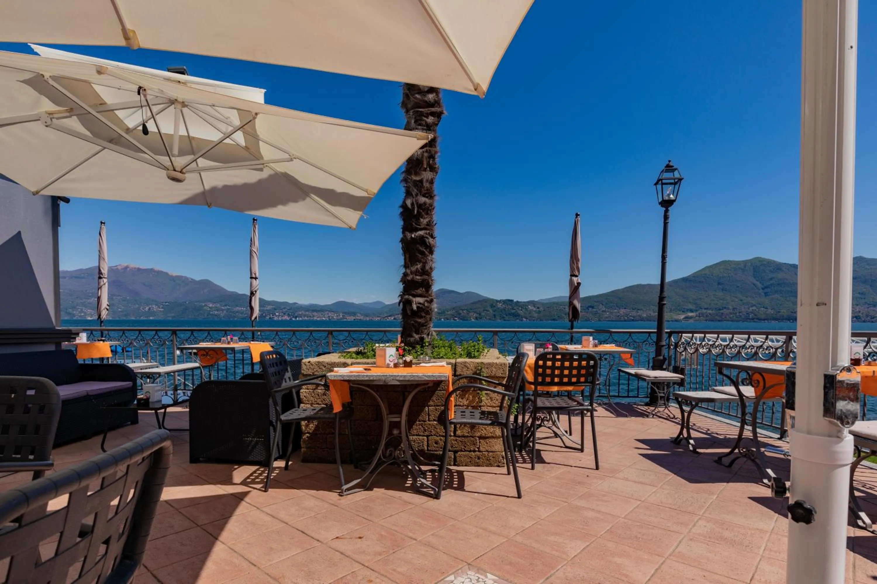 Restaurant/places to eat in Residence Casa e Vela