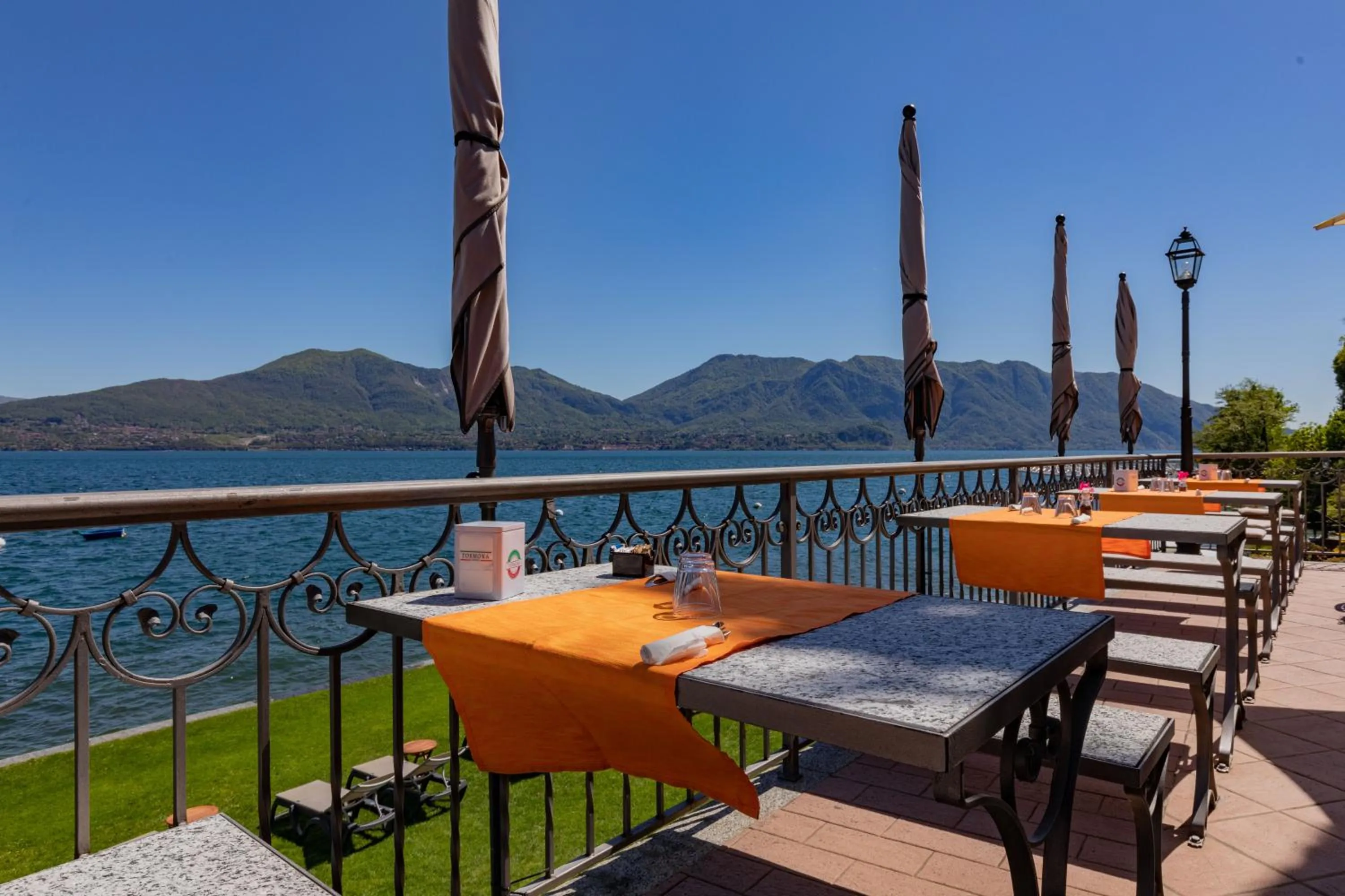 Restaurant/places to eat in Residence Casa e Vela