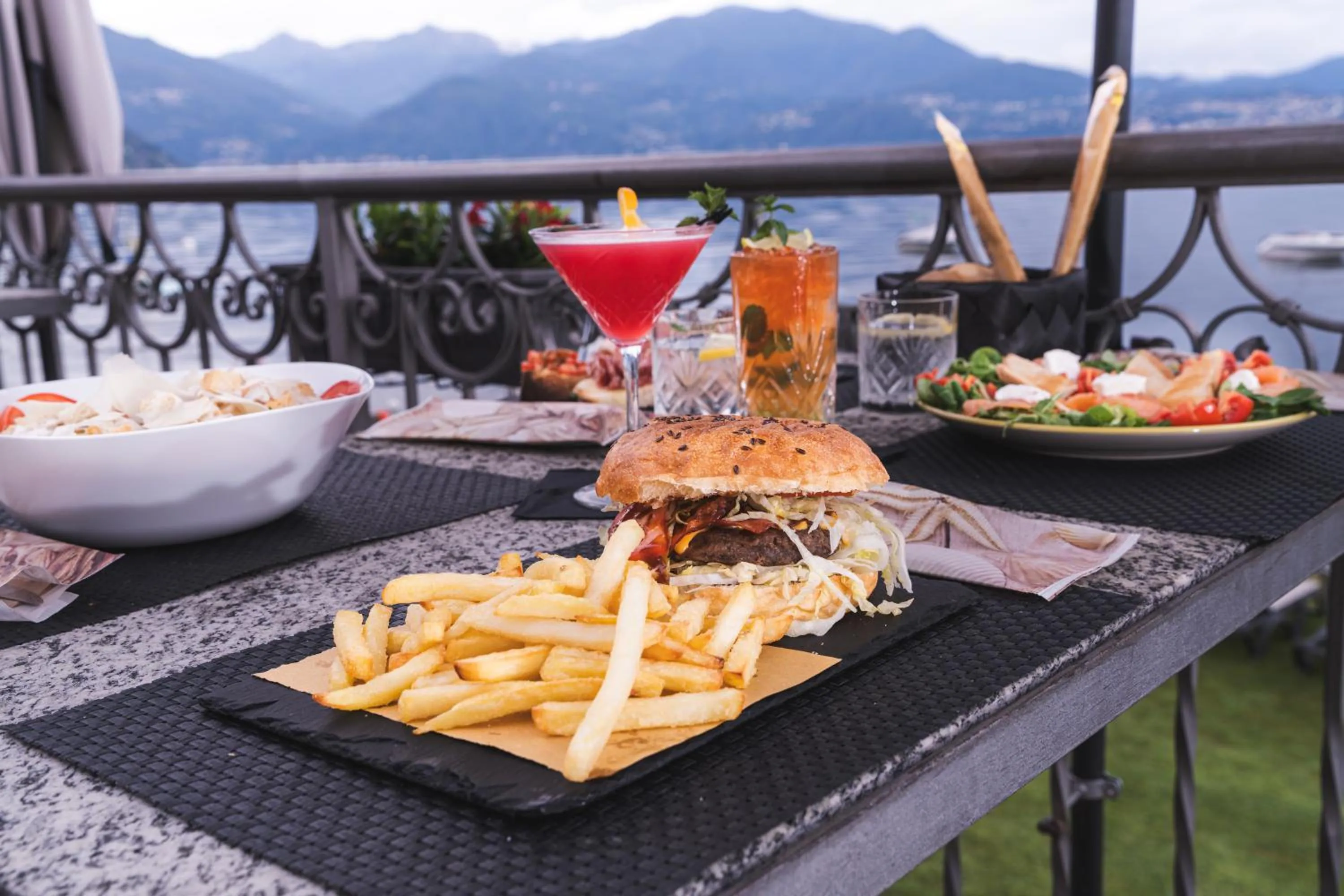 Lounge or bar in Residence Casa e Vela