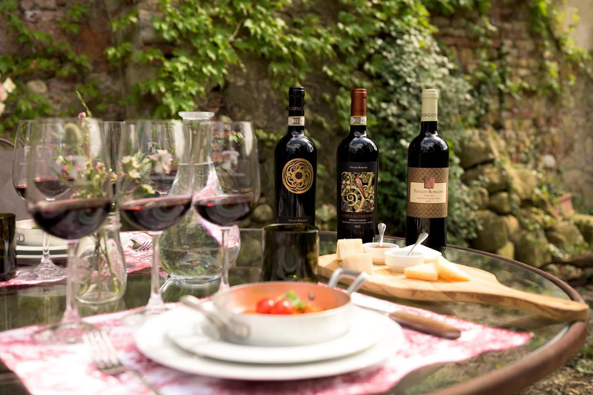 Food and drinks in Relais Poggio Borgoni