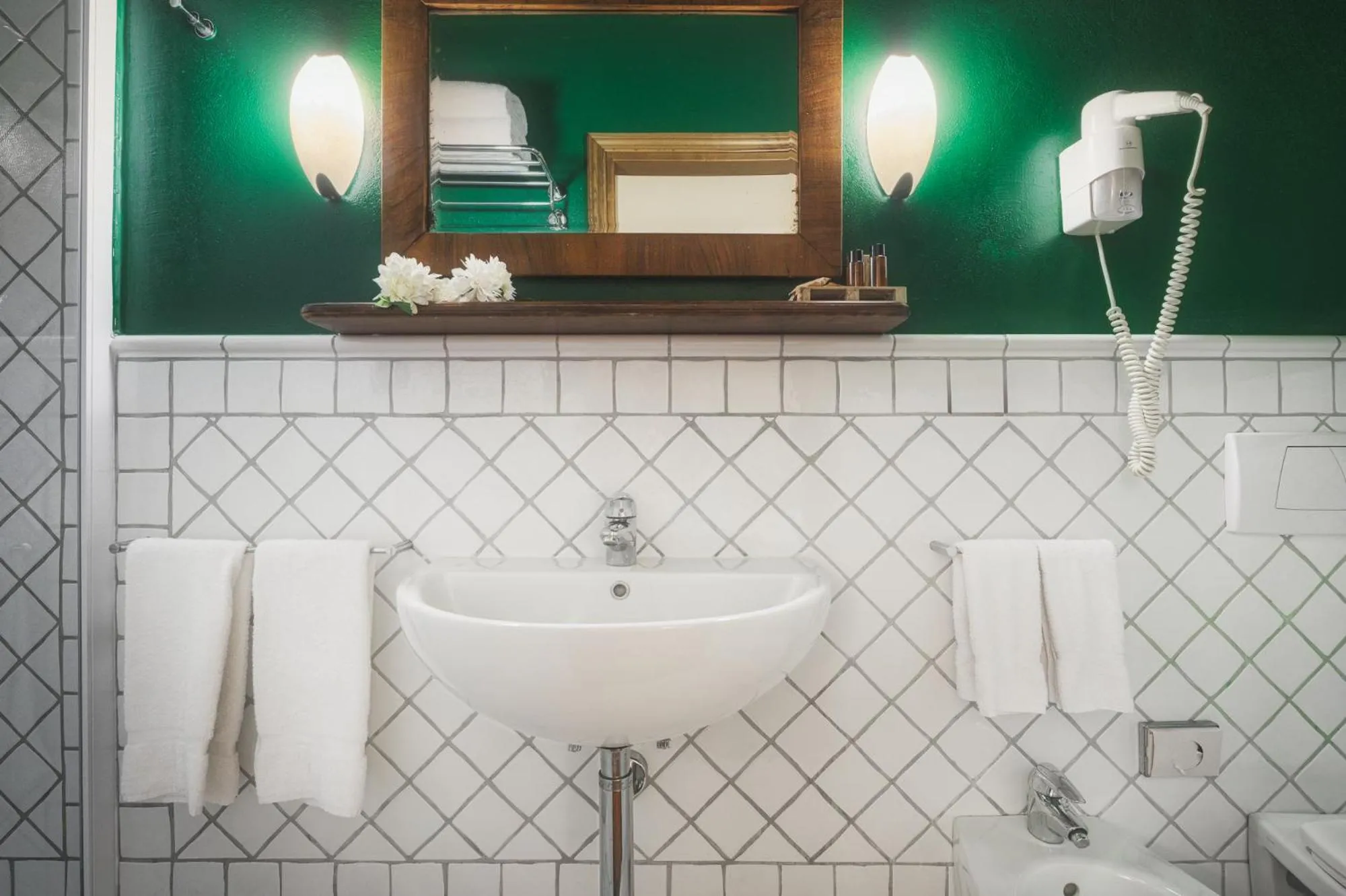 Bathroom in Relais Poggio Borgoni