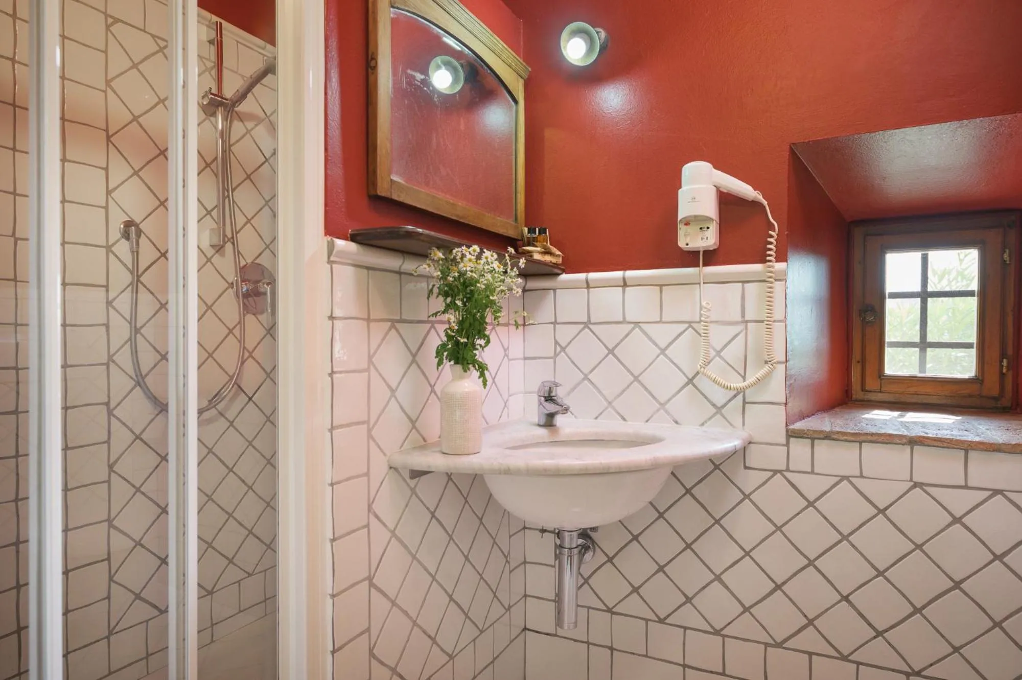 Bathroom in Relais Poggio Borgoni