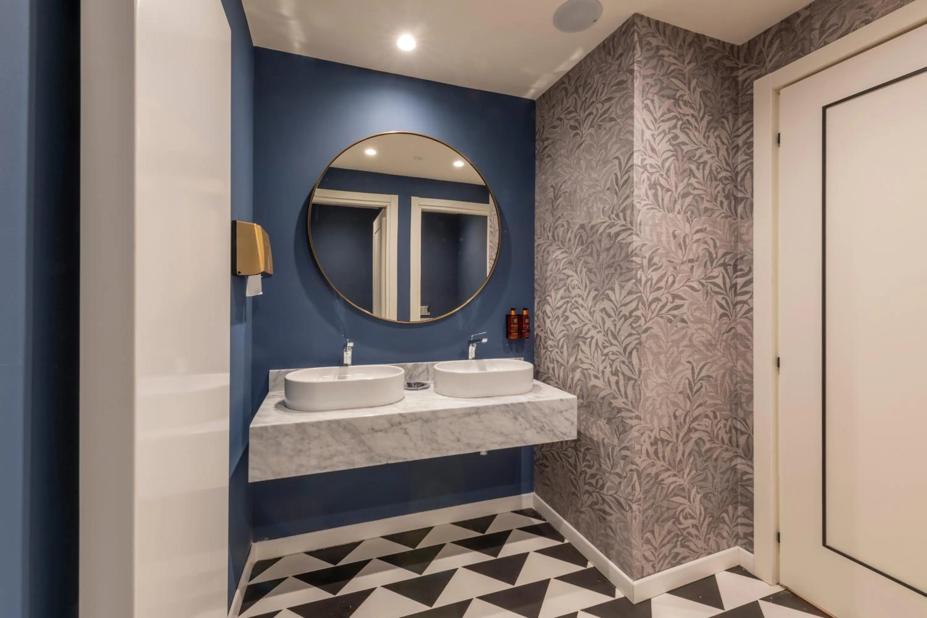 Fitness centre/facilities in H10 Palazzo Galla