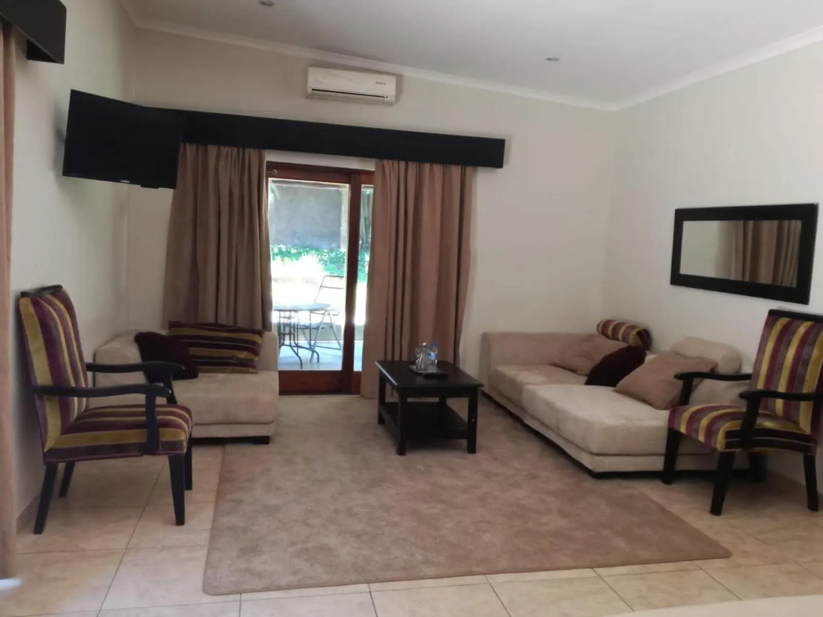 Seating area in Cedar Rest Boutique Hotel