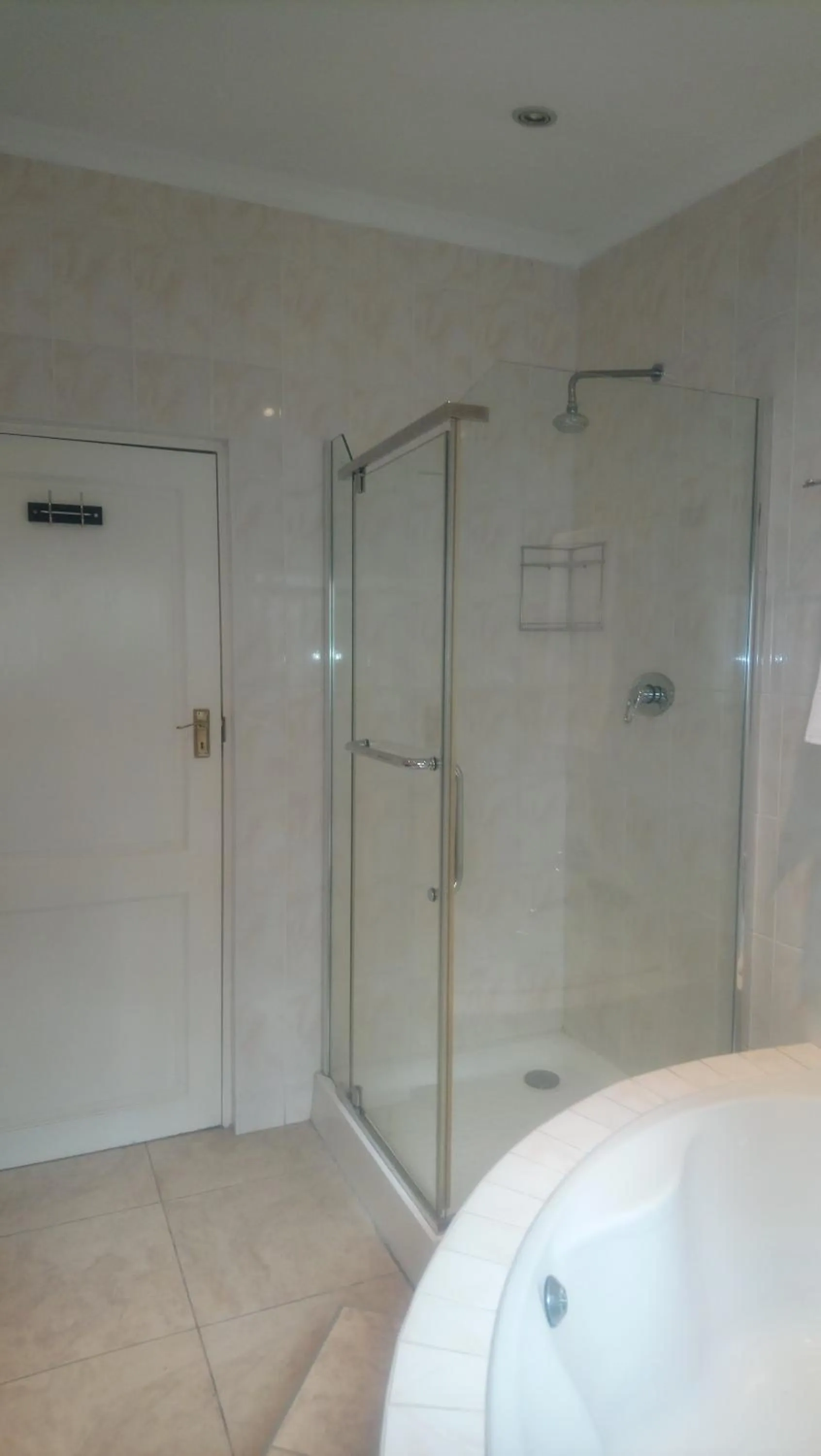 Shower in Cedar Rest Boutique Hotel