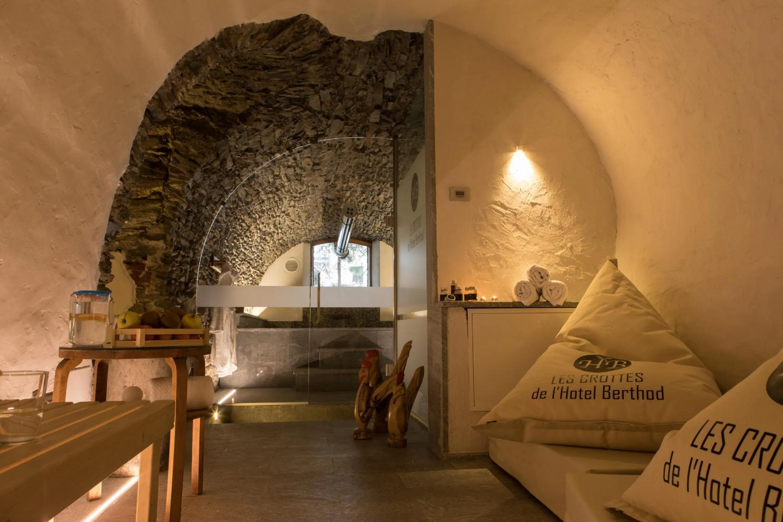 Spa and wellness centre/facilities, Bed in Hotel Berthod