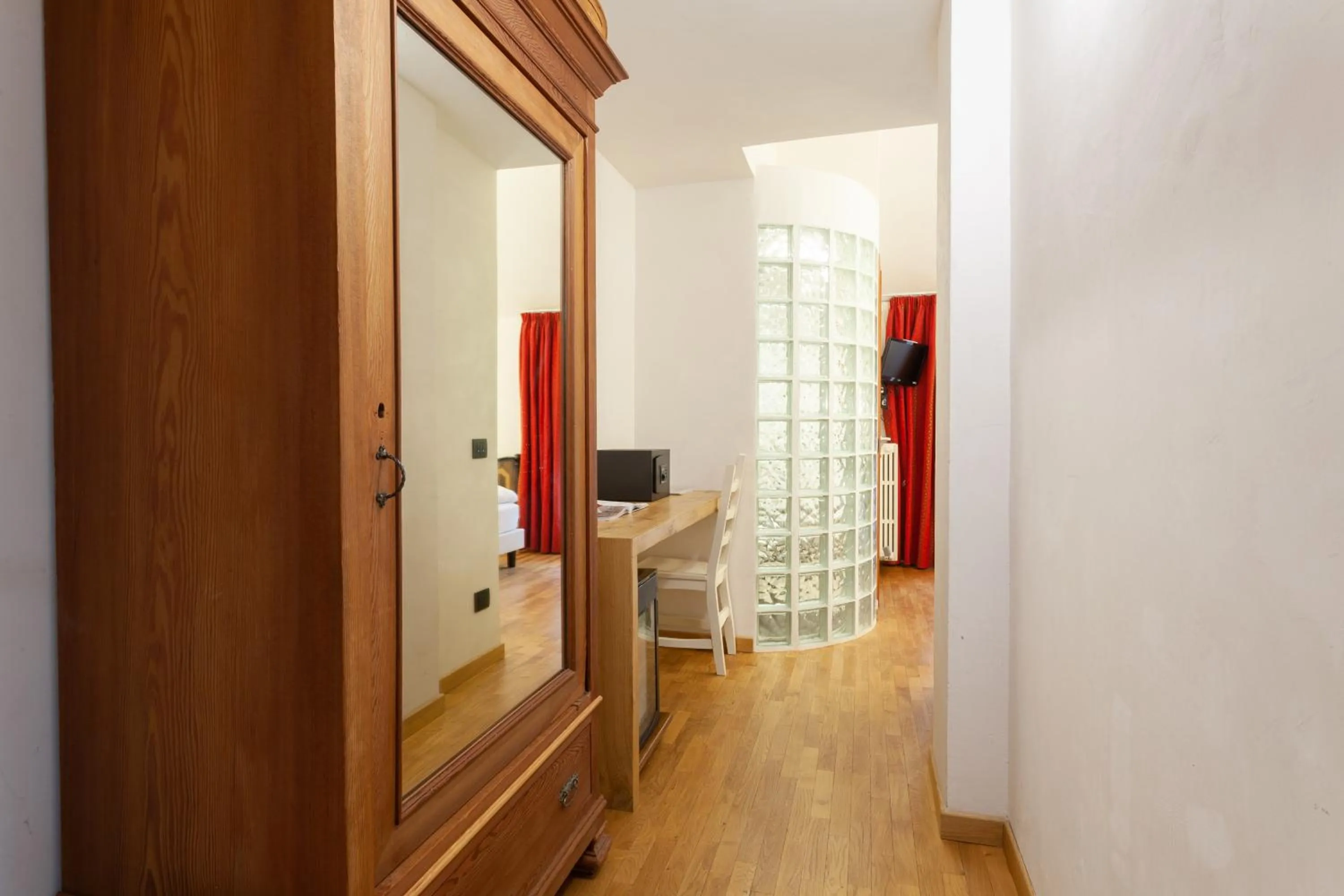 hair dresser in Hotel Berthod