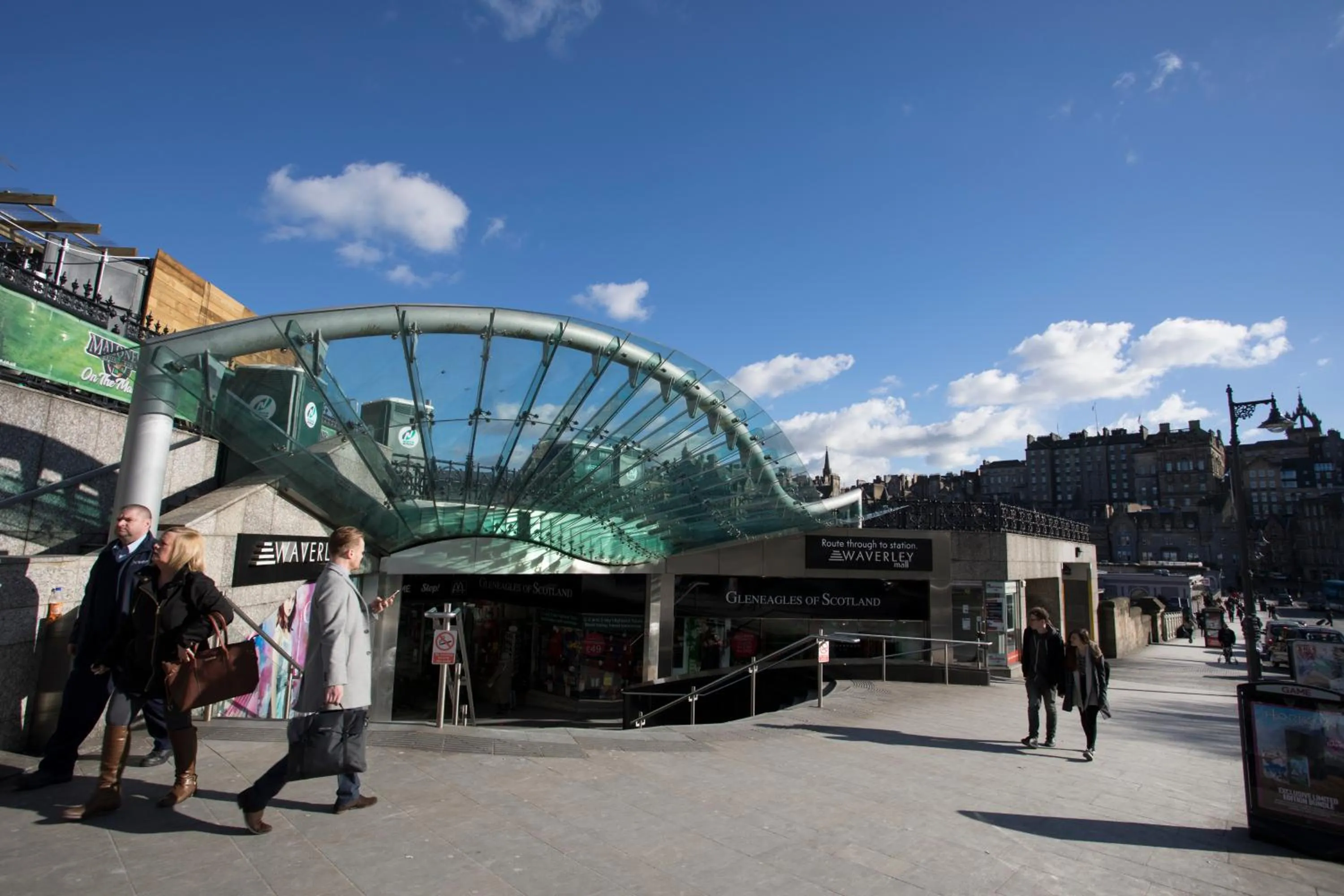 Shopping Area in Beaverbank Place - Campus Residence