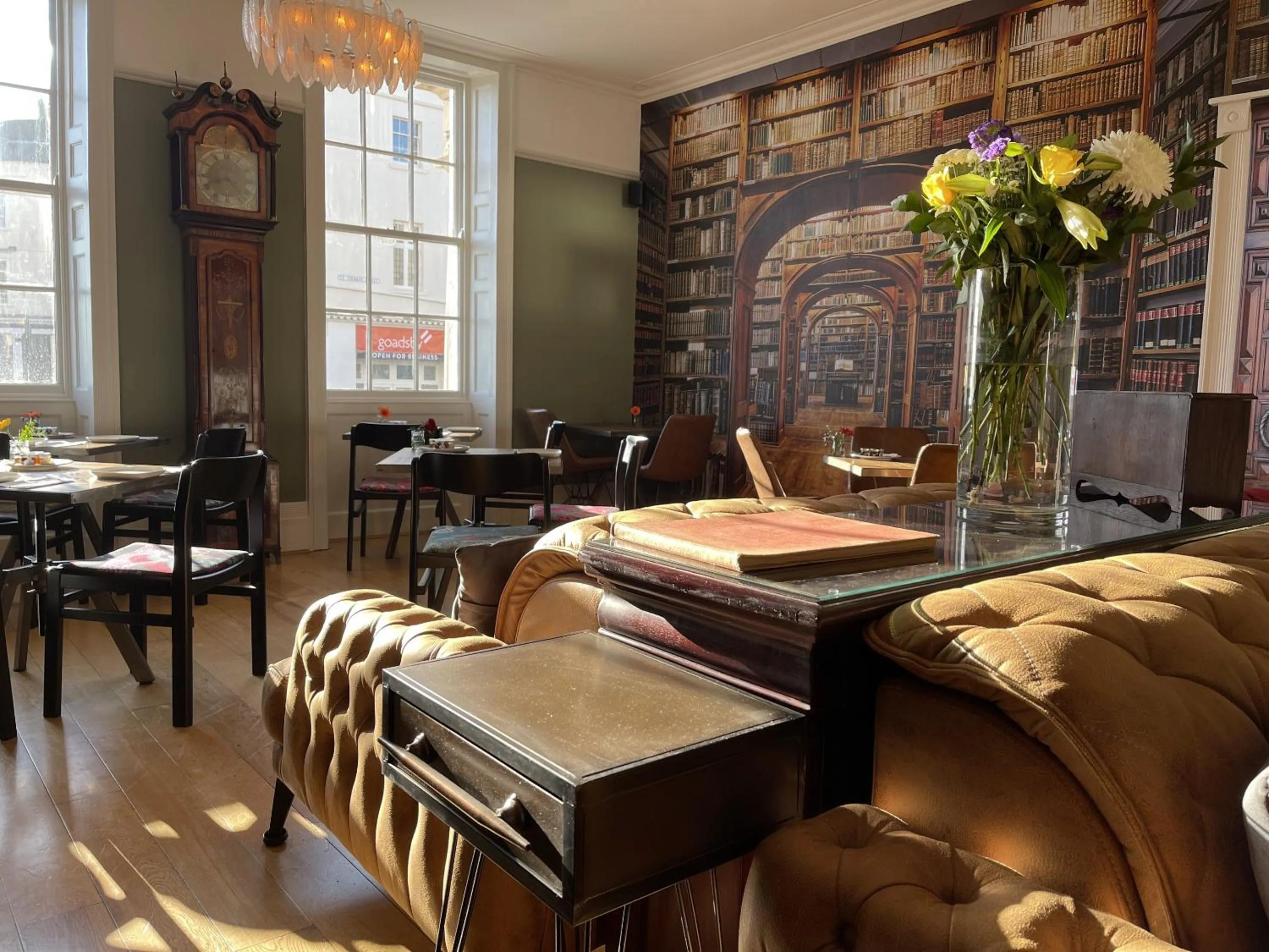 Lobby or reception in Chapter One