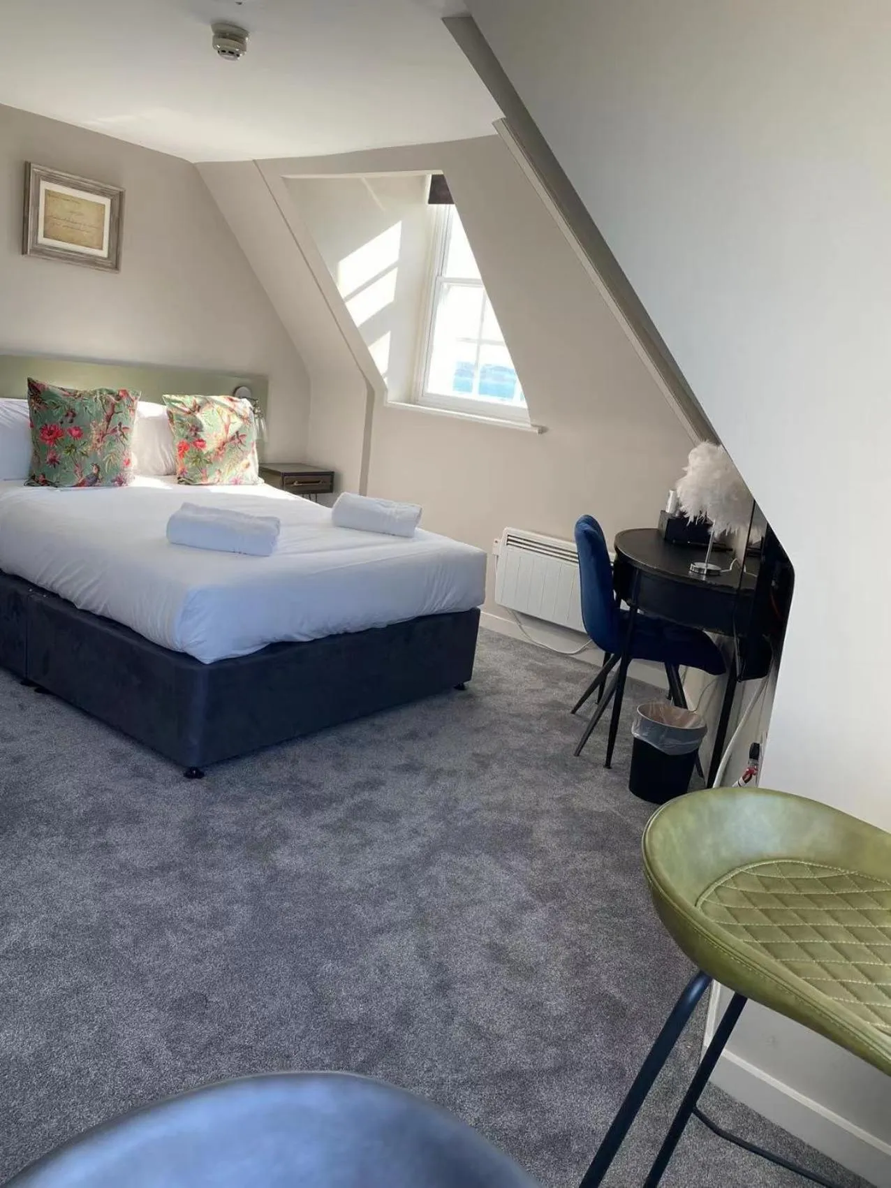 Bedroom, Bed in Chapter One