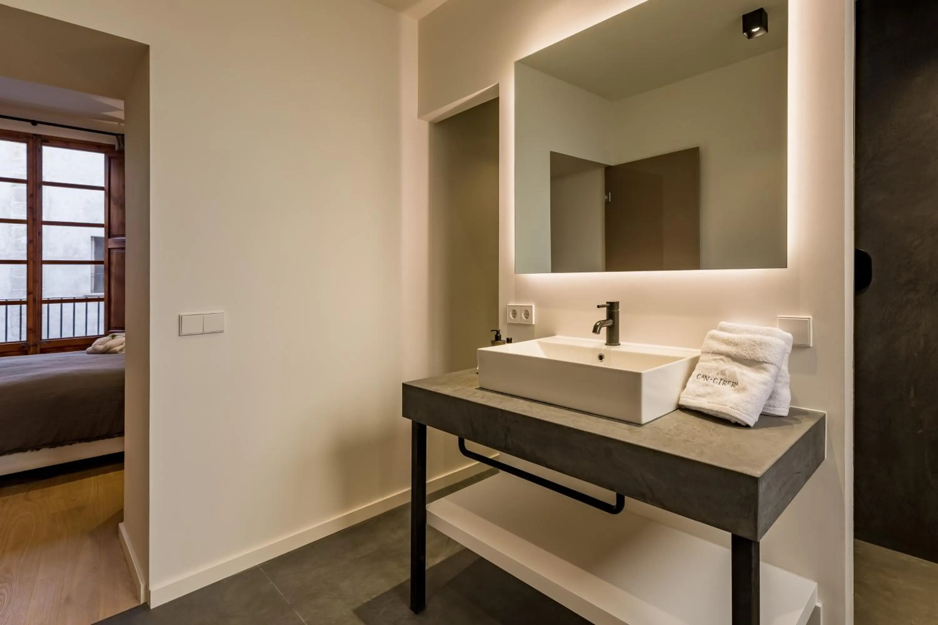 Bathroom, Bed in Hotel Can Cirera