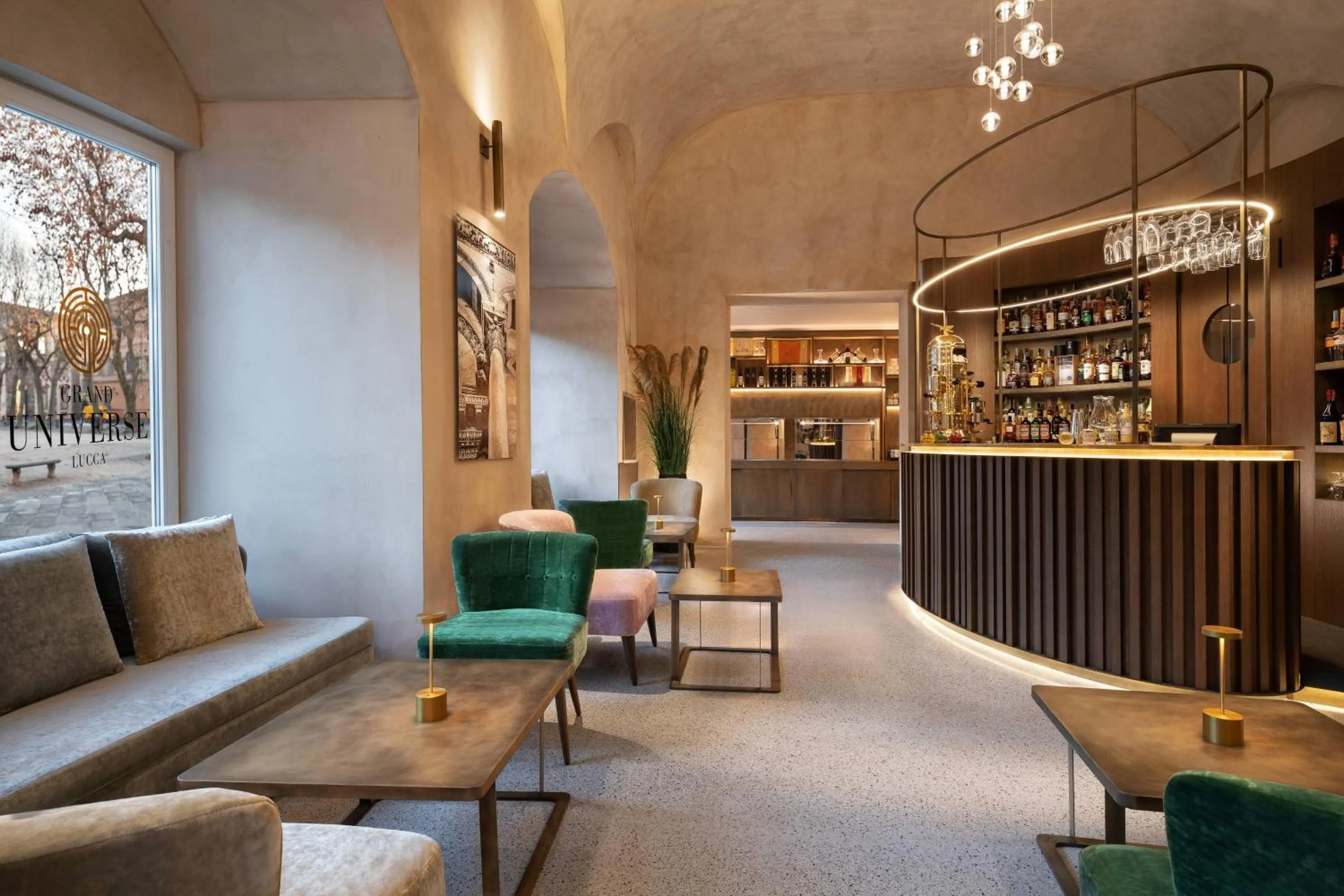 Lounge or bar in Grand Universe Lucca, Autograph Collection