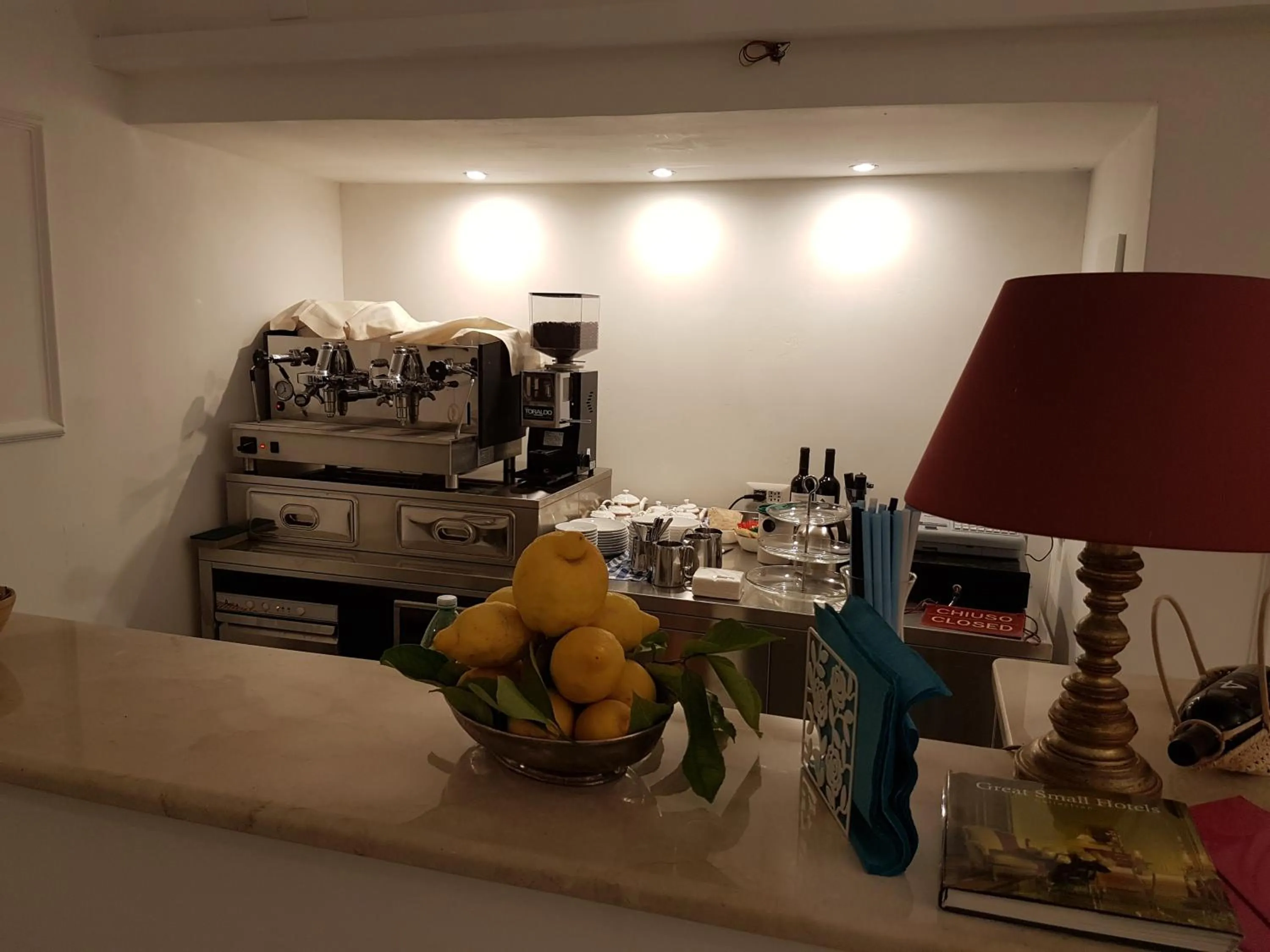 Lounge or bar in Palatium Mari