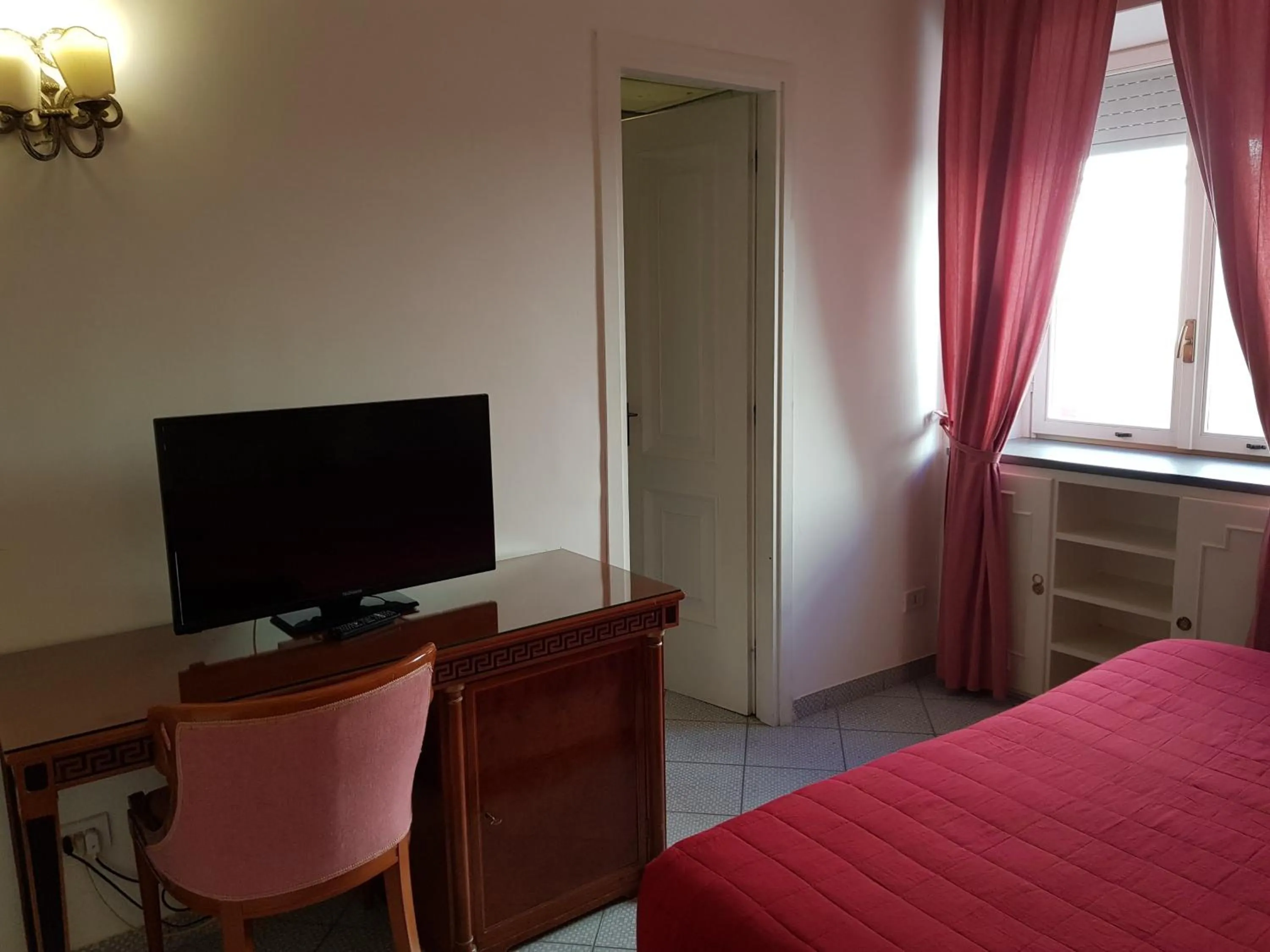 Bed in Palatium Mari