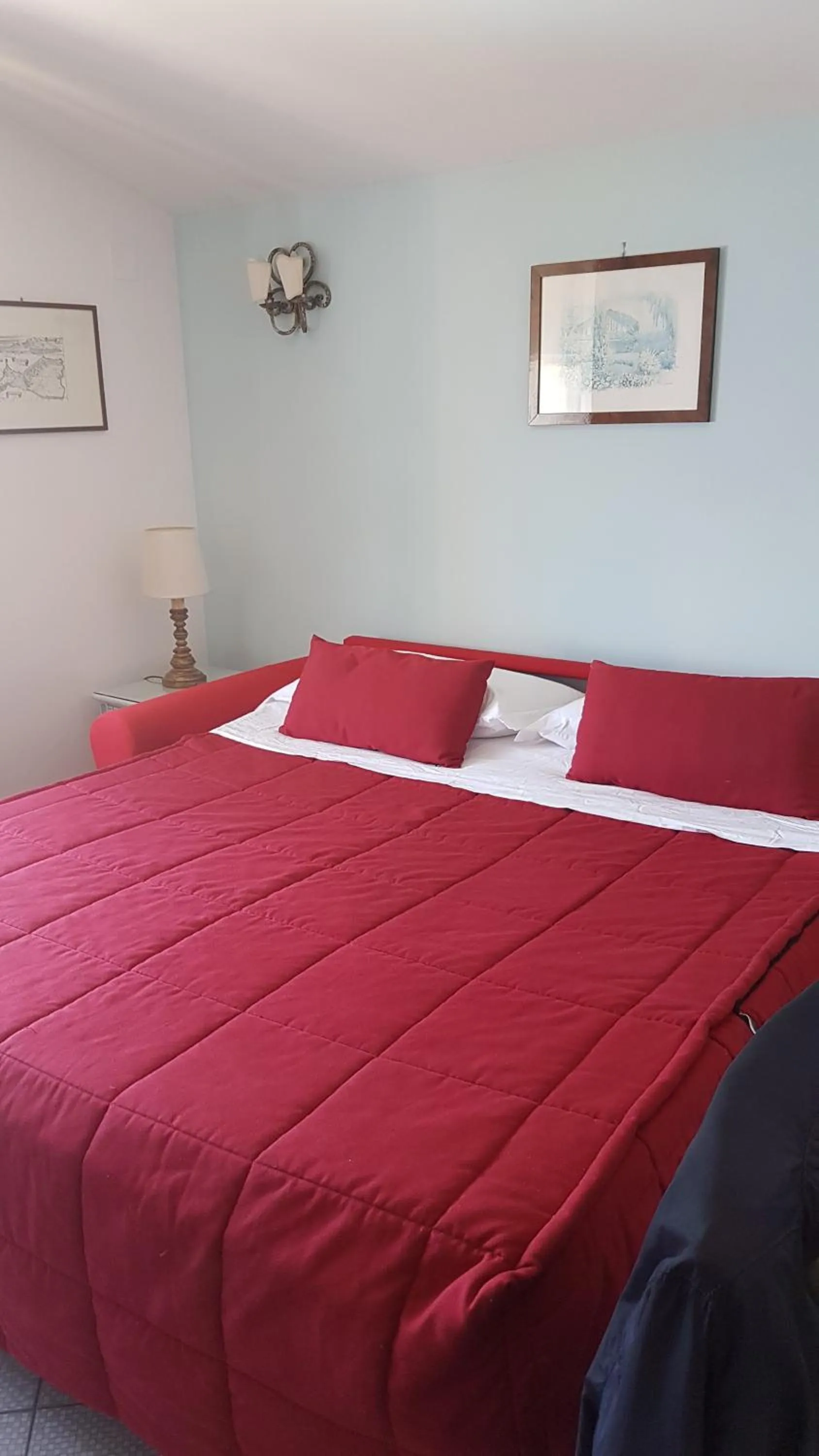 Bed in Palatium Mari