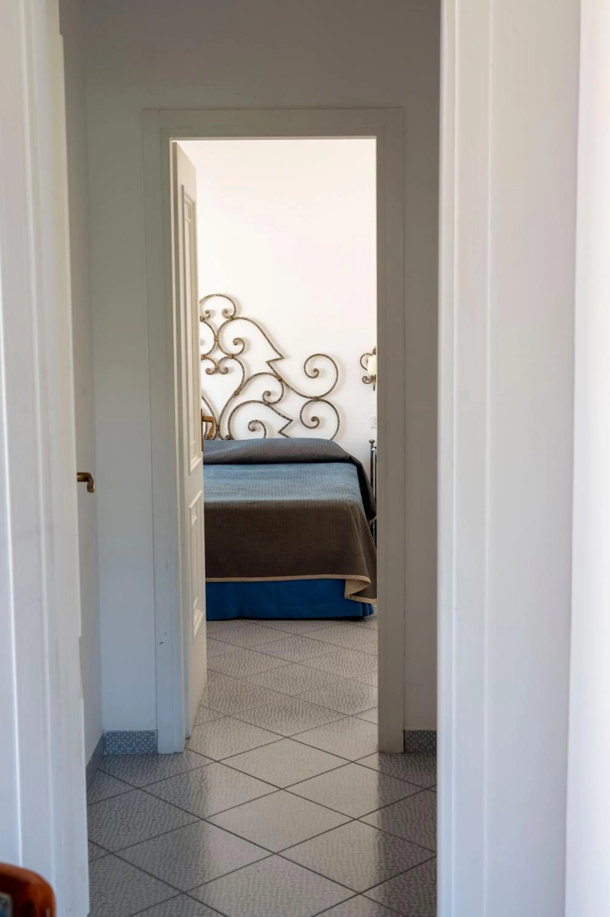 Bed in Palatium Mari