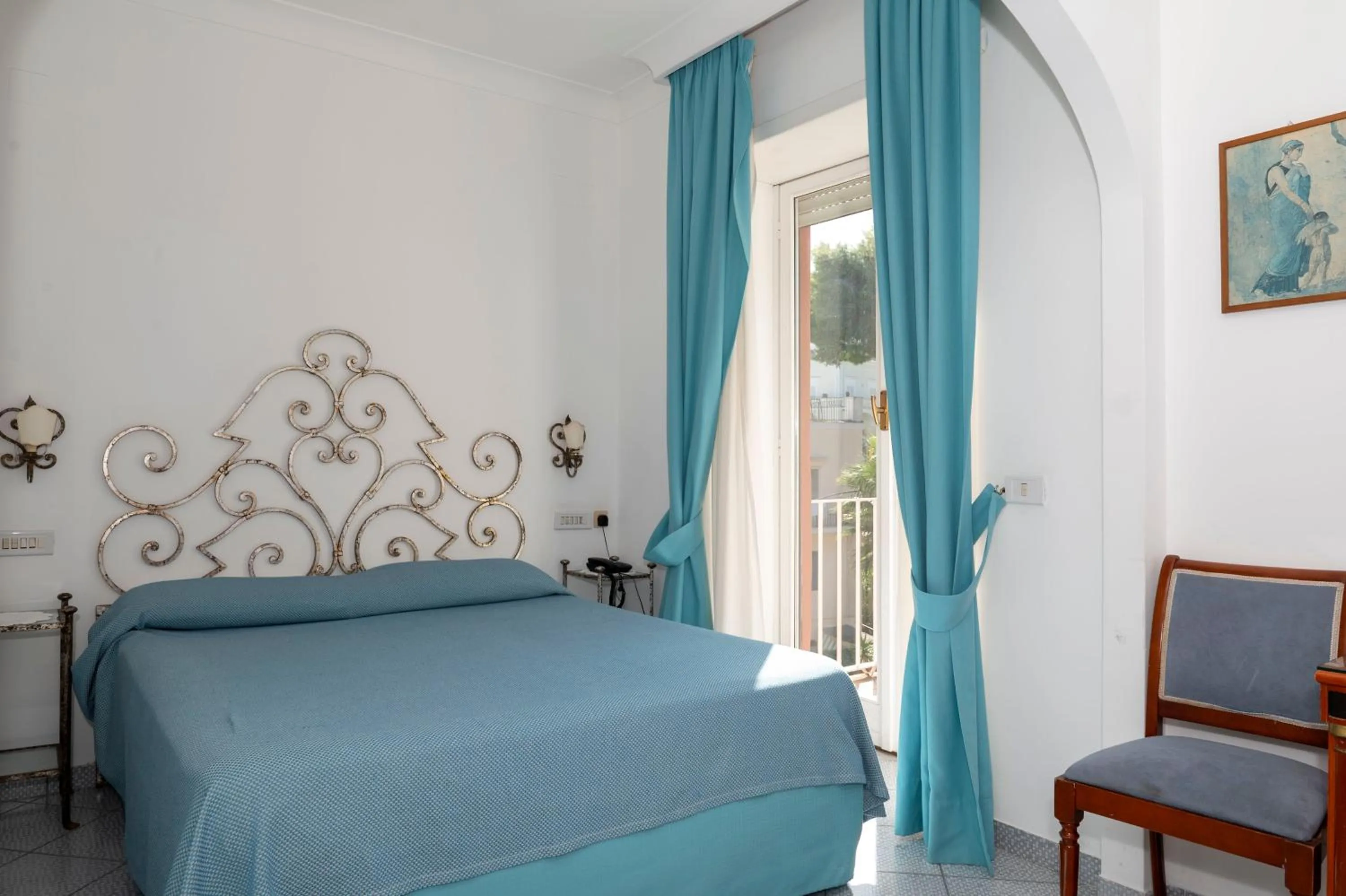 Bed in Palatium Mari