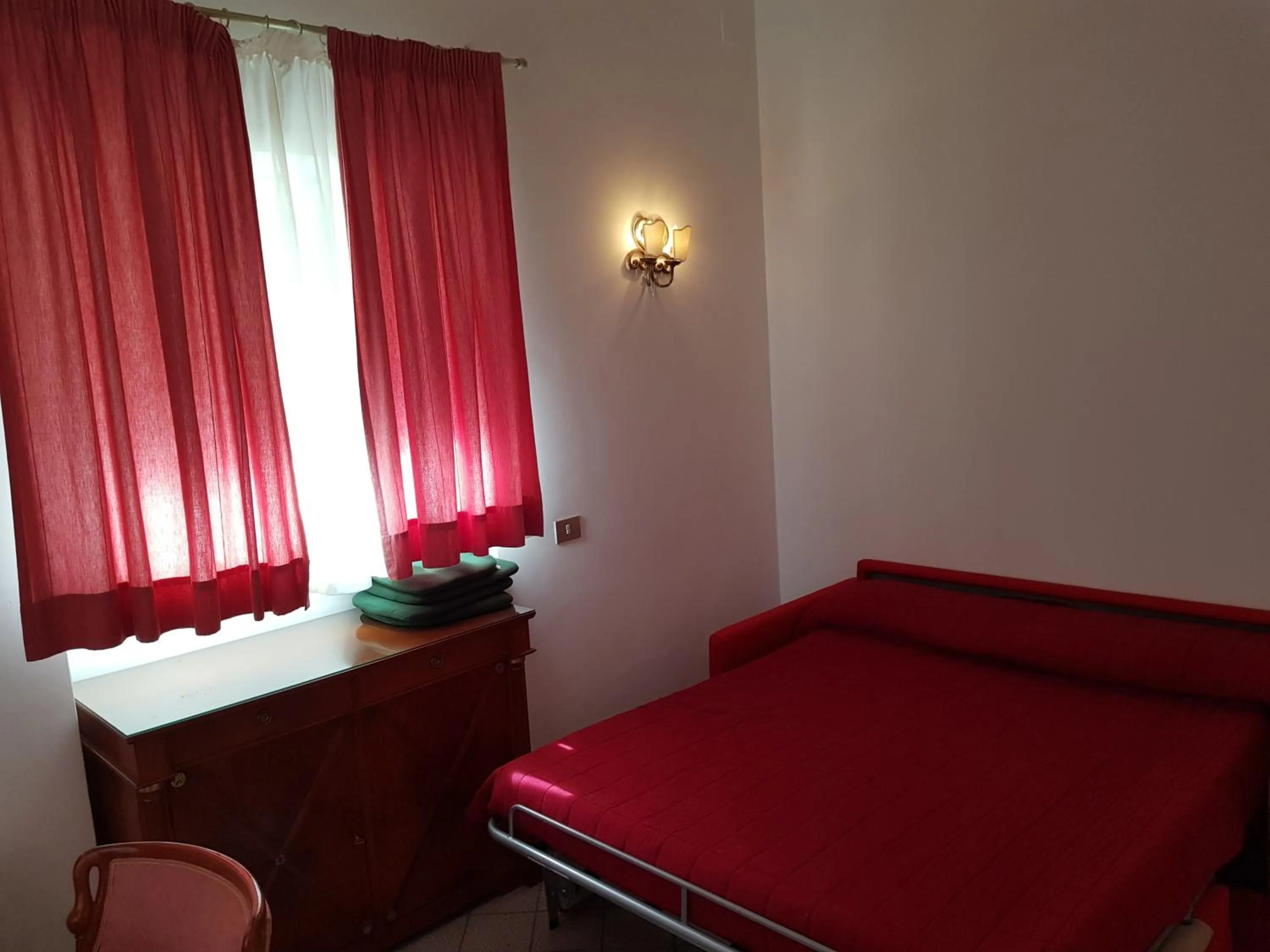 Bed in Palatium Mari