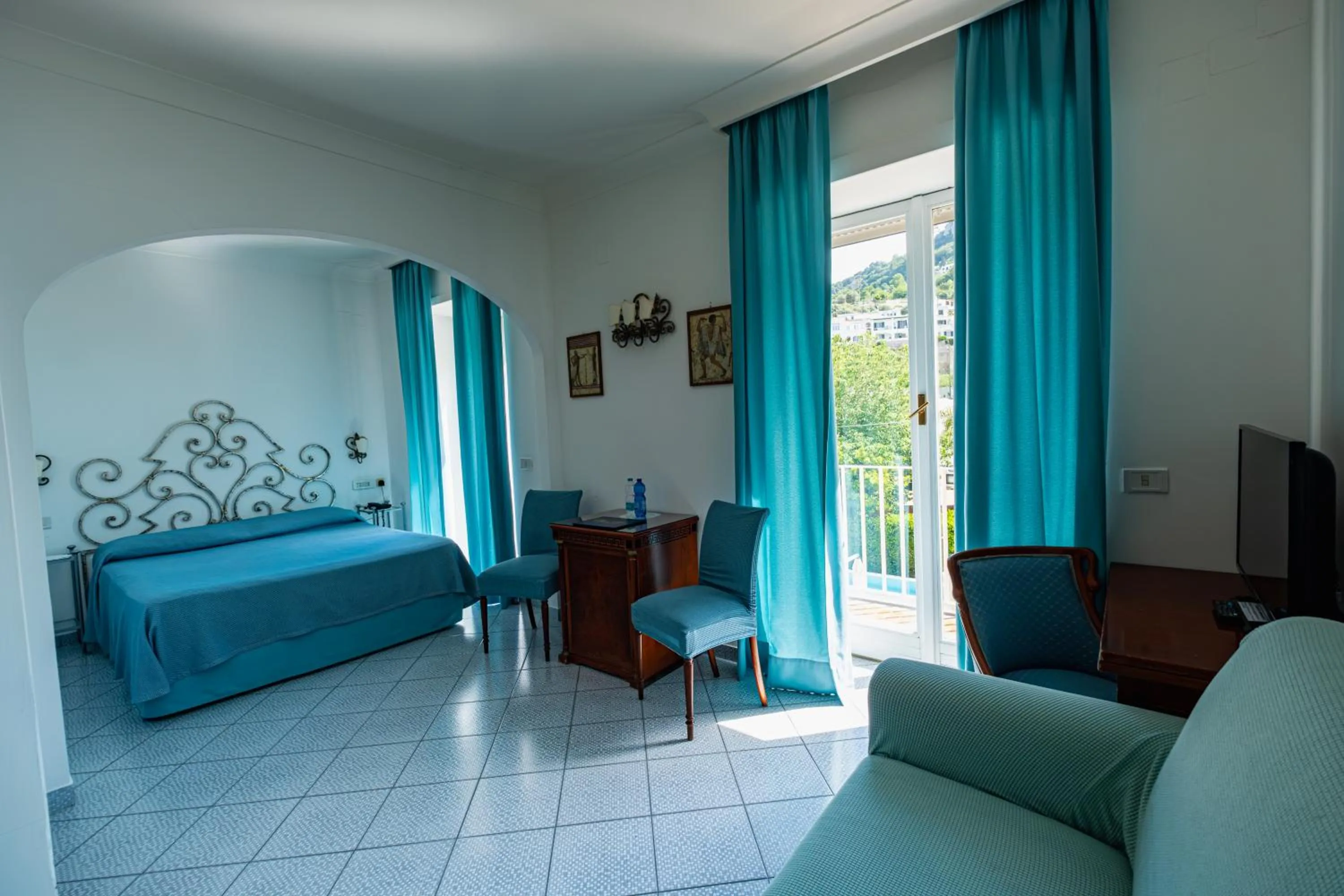 Bed in Palatium Mari