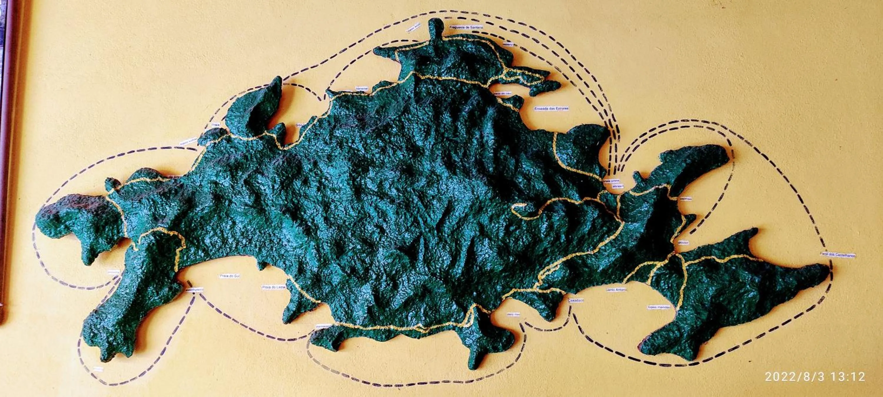 Property building in Bela Casa Quartos e Hostel Ilha Grande