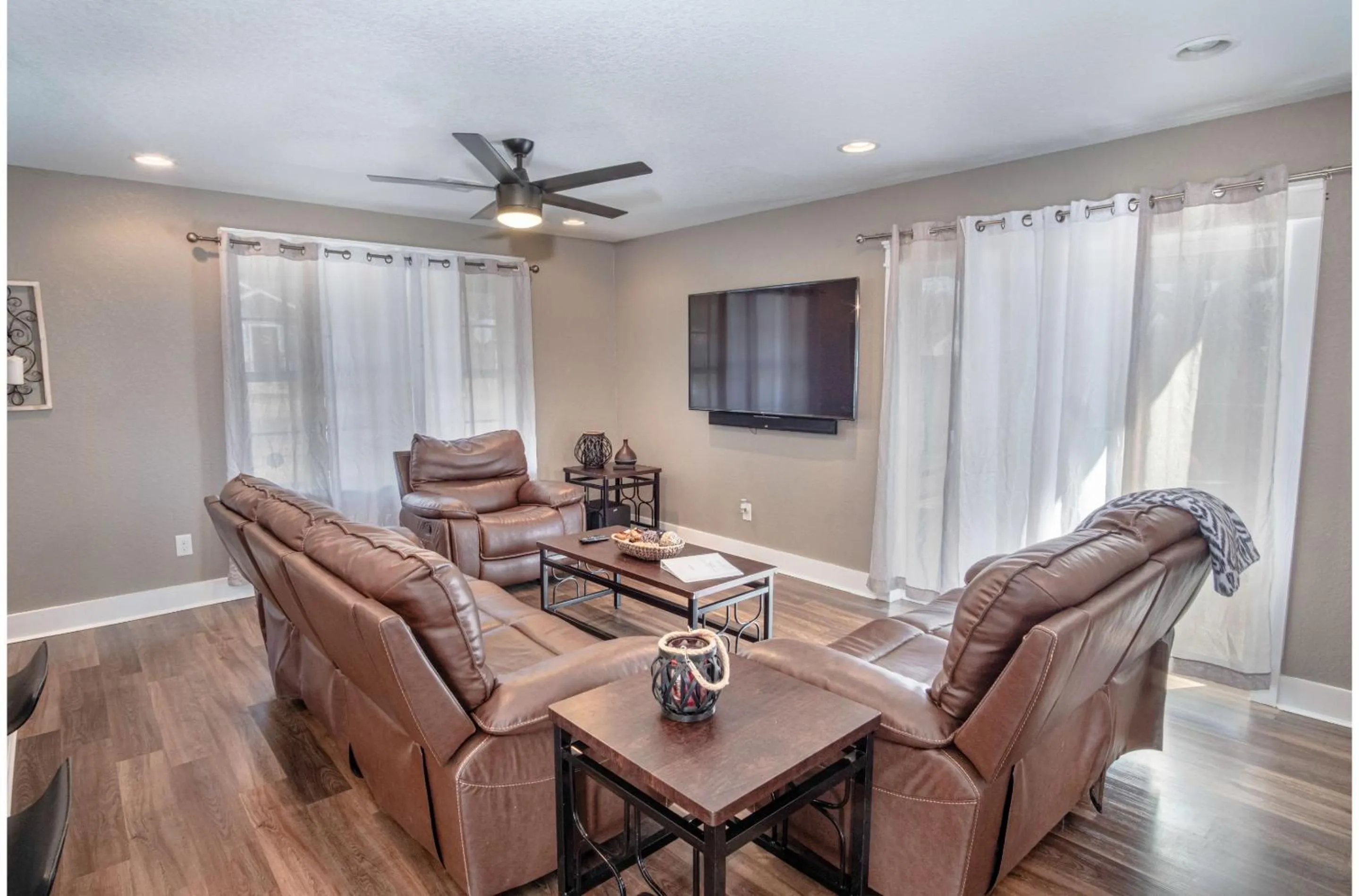 Living room in Lovely 3 BR Home Only 9 Minutes from Downtown