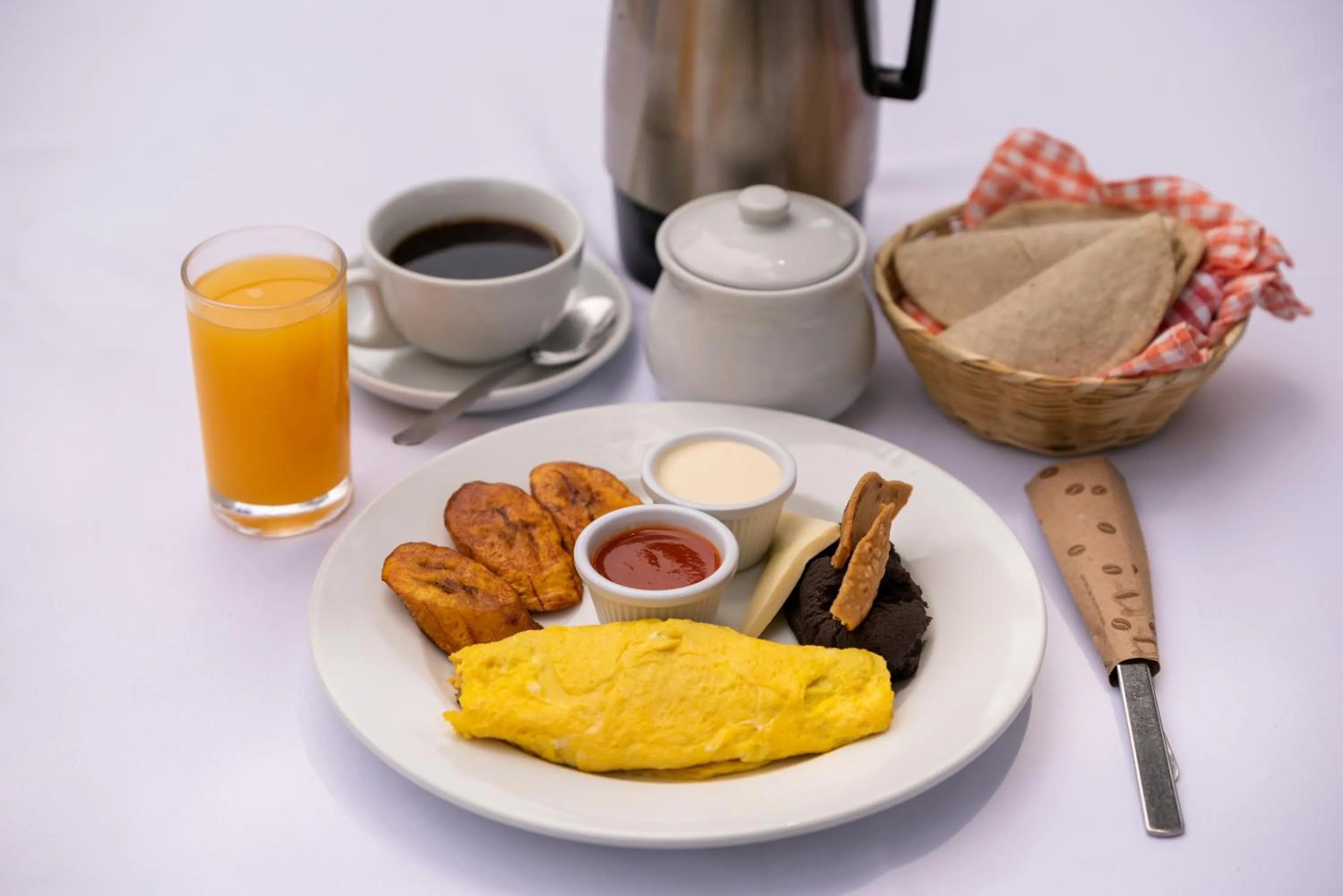 Breakfast in Hotel El Arco