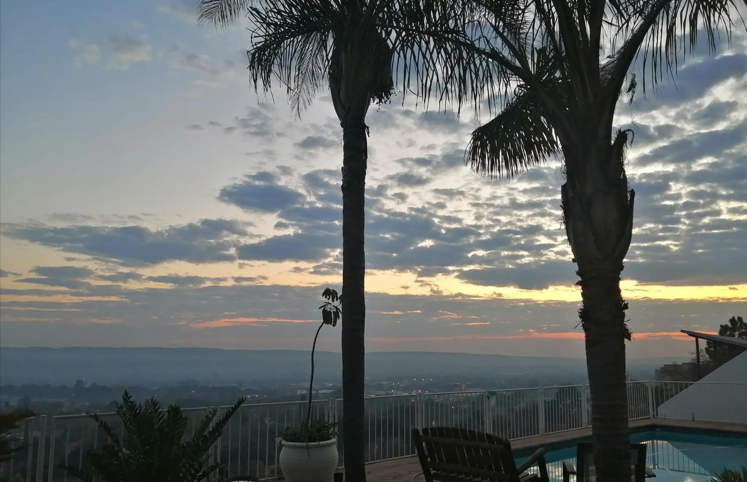 Sunrise in Palm View Guest House