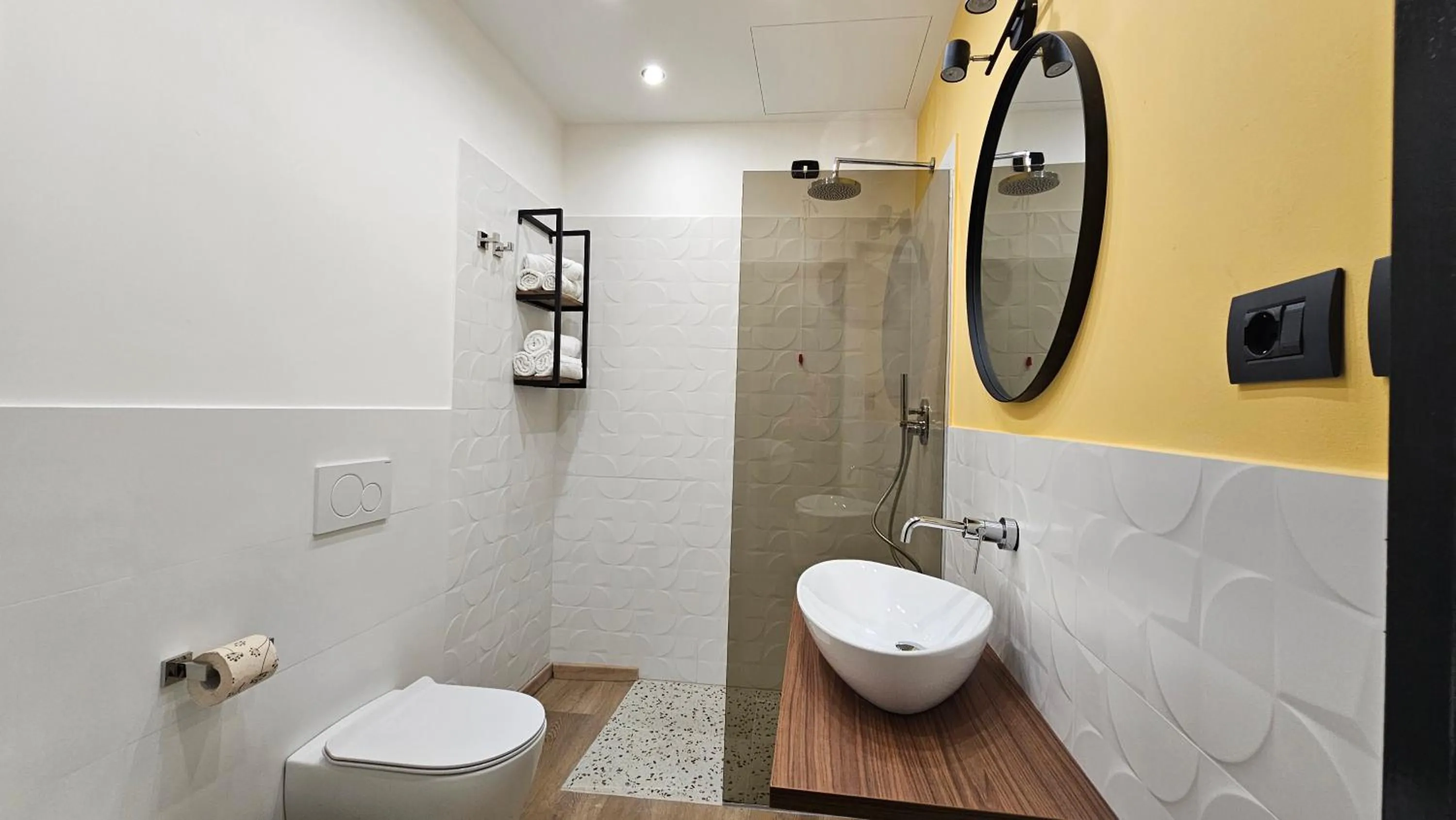 Bathroom in Hotel La Superba