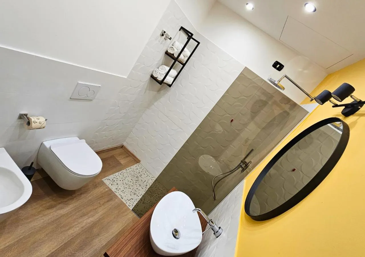 Bathroom in Hotel La Superba