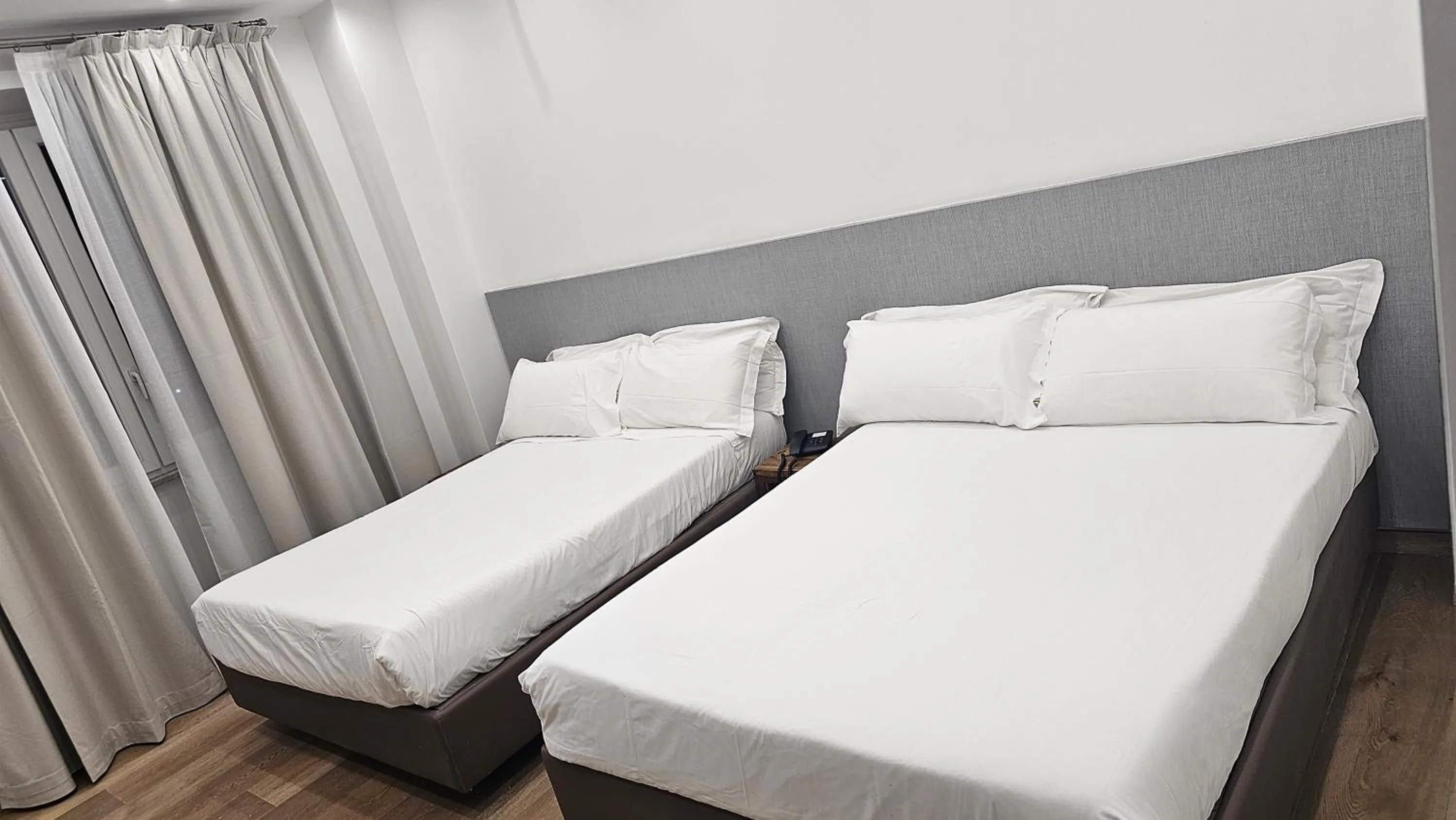 Bedroom, Bed in Hotel La Superba