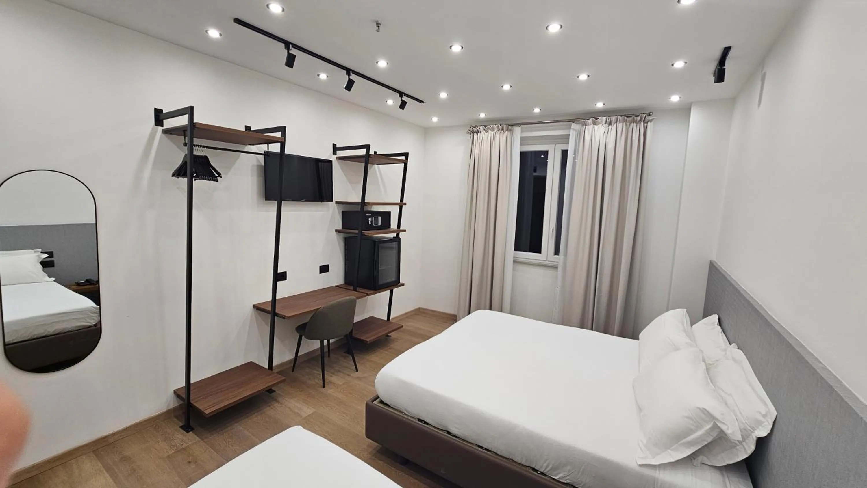 Bedroom, Bed in Hotel La Superba