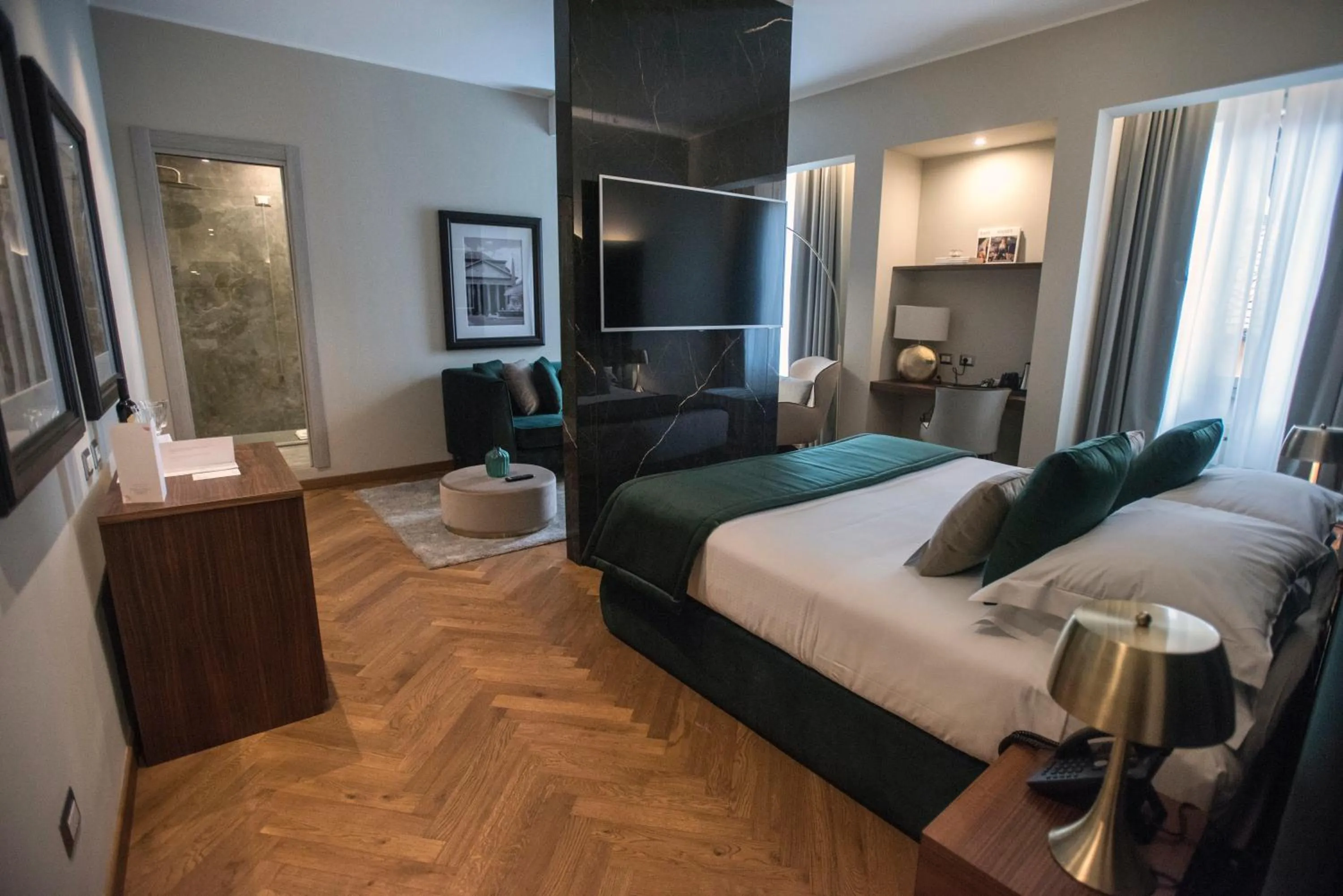 Bedroom, Bed in Antico Albergo del Sole al Pantheon