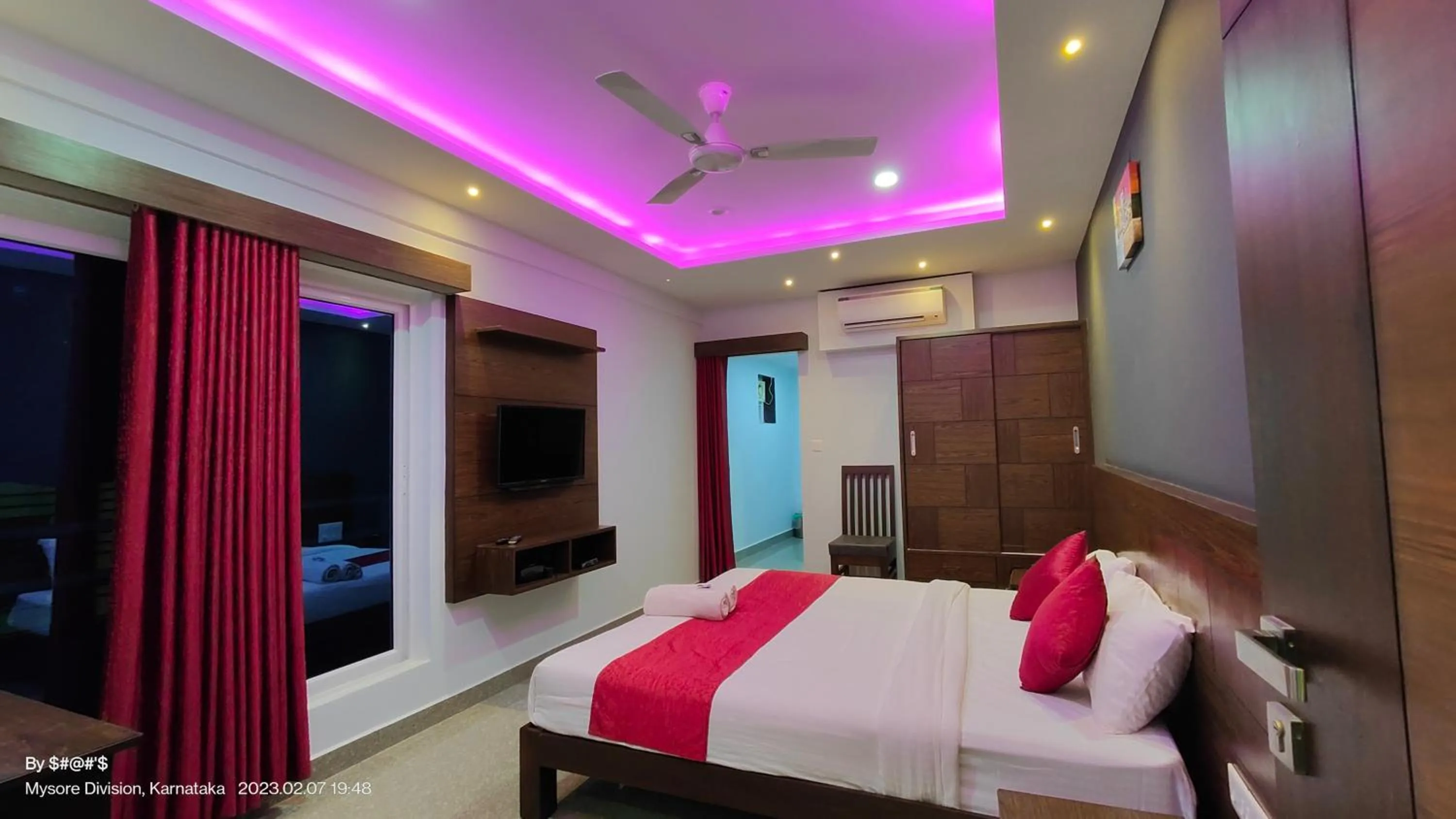 Bed in Coorg ASHOK PALACE