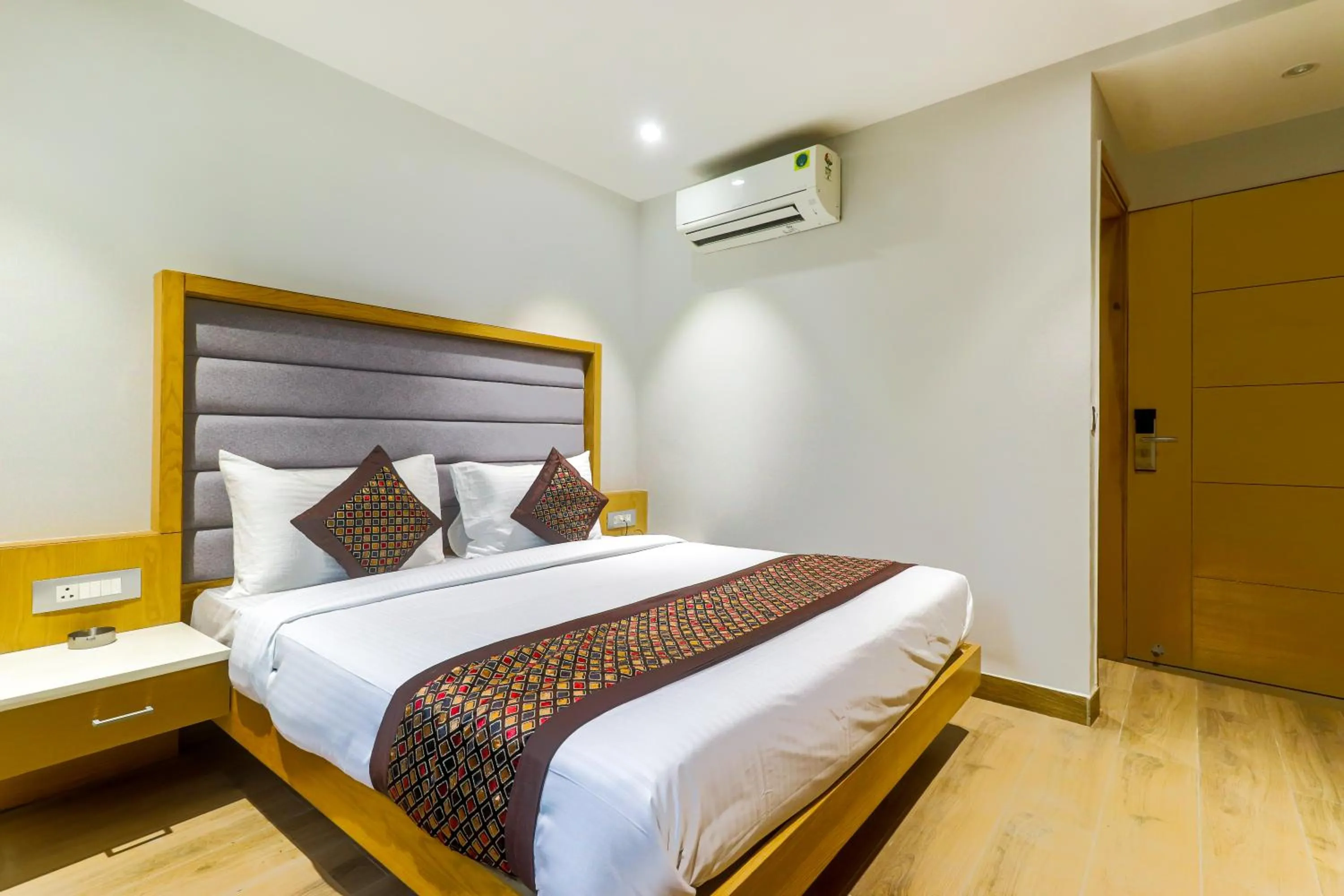 Bed in Hotel Bricks, Karol Bagh, New Delhi