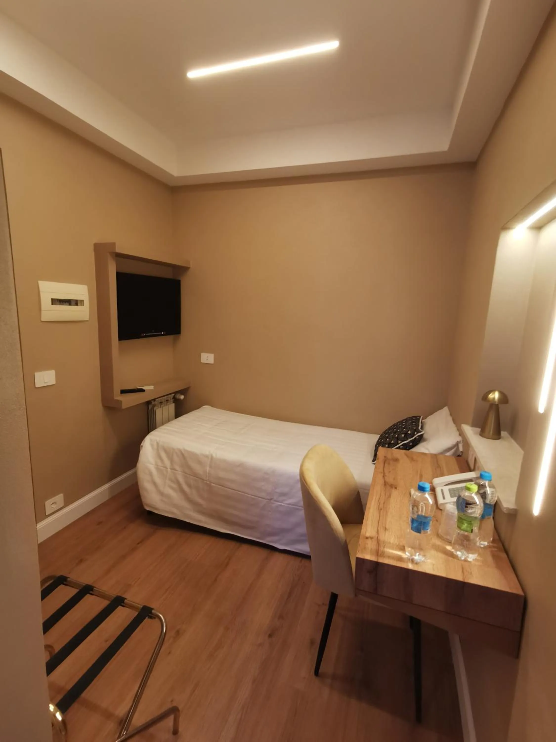 Bedroom, Bed in Hotel Fiori