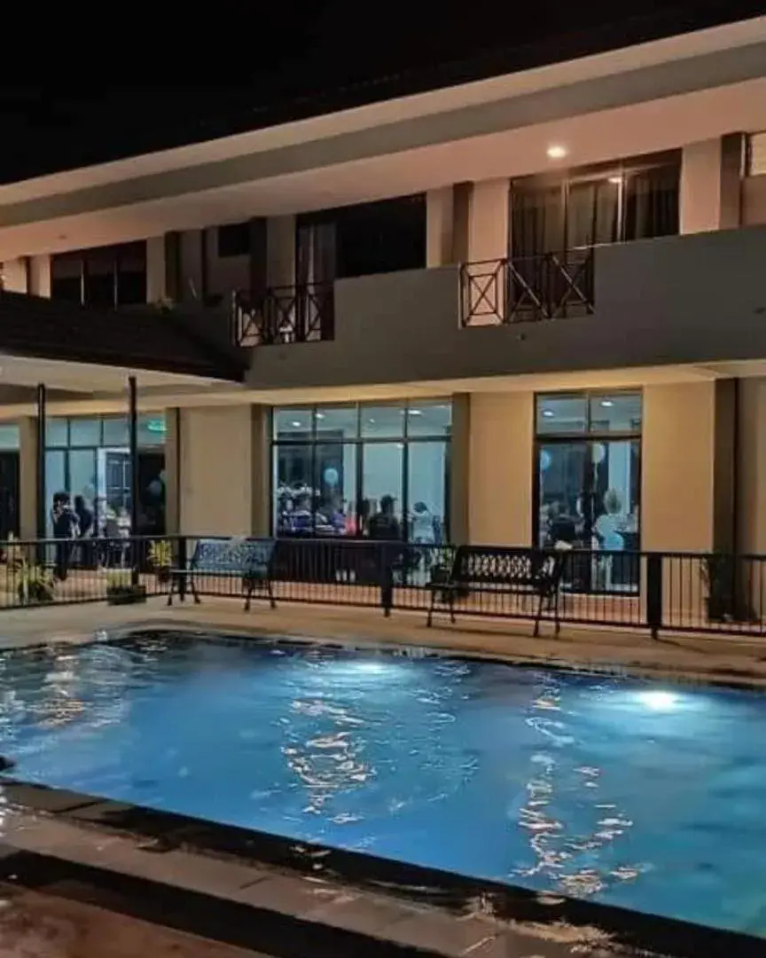 DLAYARAN HOTEL & CAFE DLAYARAN HOTEL & CAFE