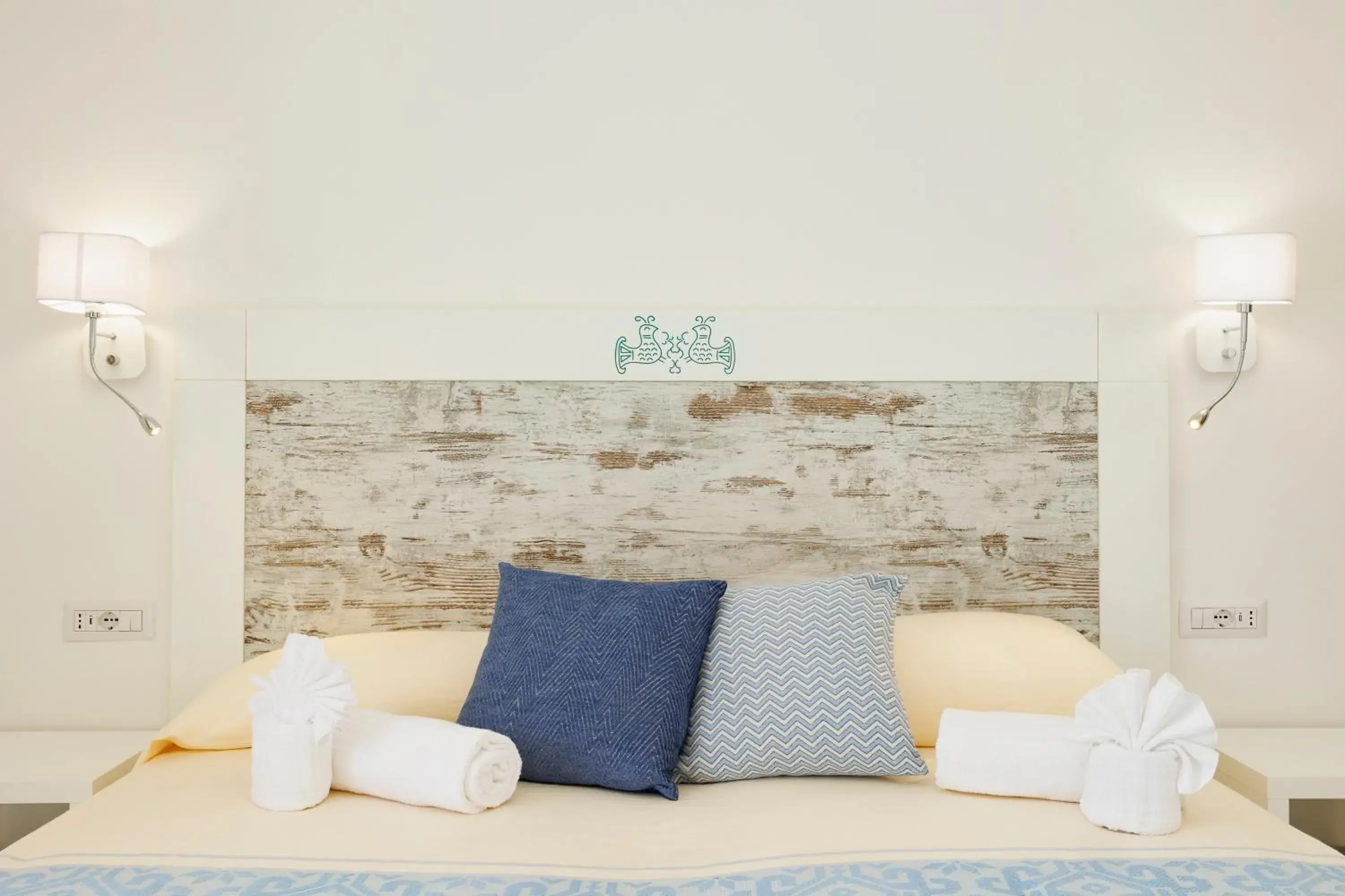 Deluxe Room in Mercury Beach Hotel Deluxe Room in Mercury Beach Hotel