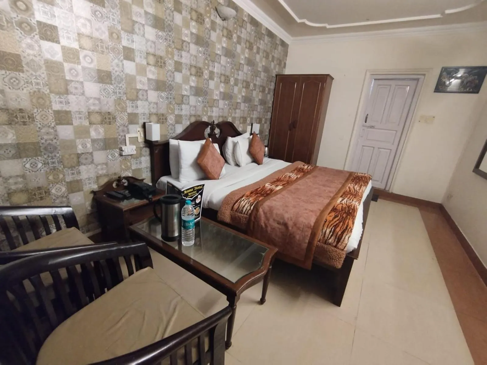 Bed in Hotel Aroma Nainital In house parking