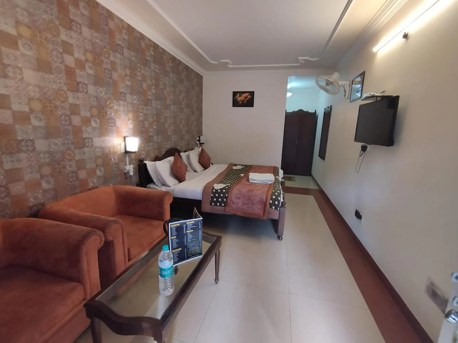 Bed in Hotel Aroma Nainital In house parking