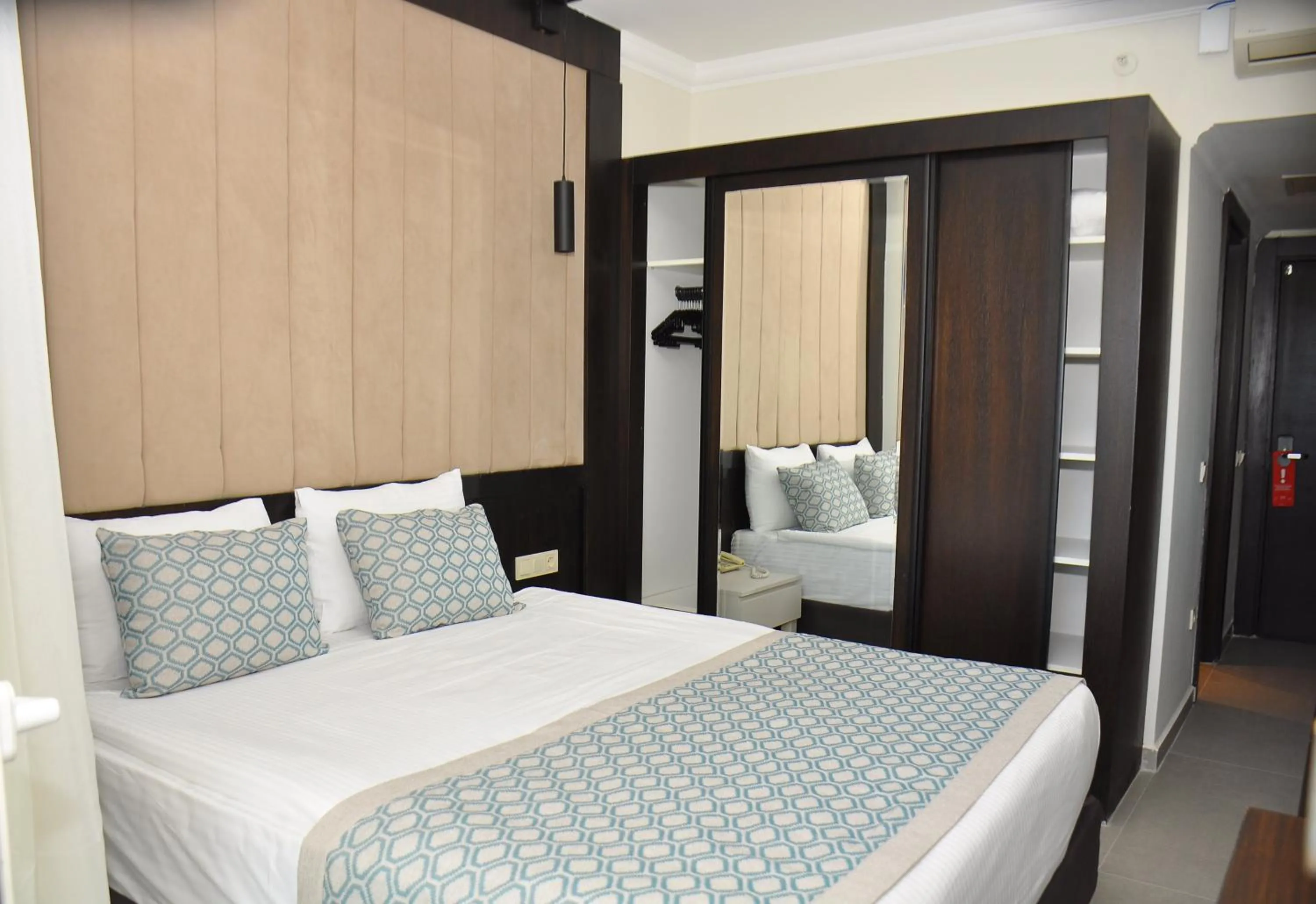 Bed in LRS Hotels Lake River Side Hotel & Spa - Ultra All Inclusive