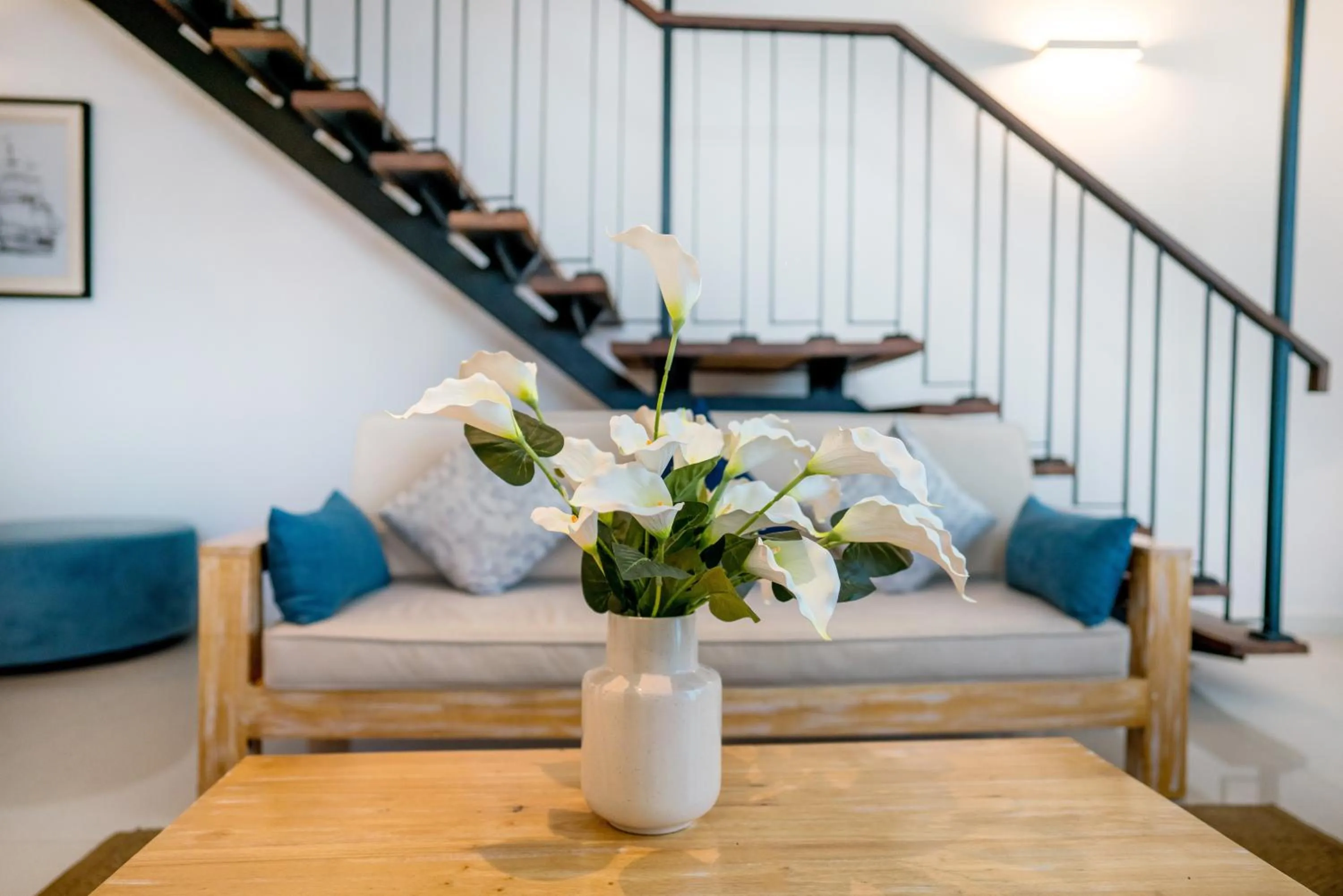 Living room in Oceanfront Galle by ICC