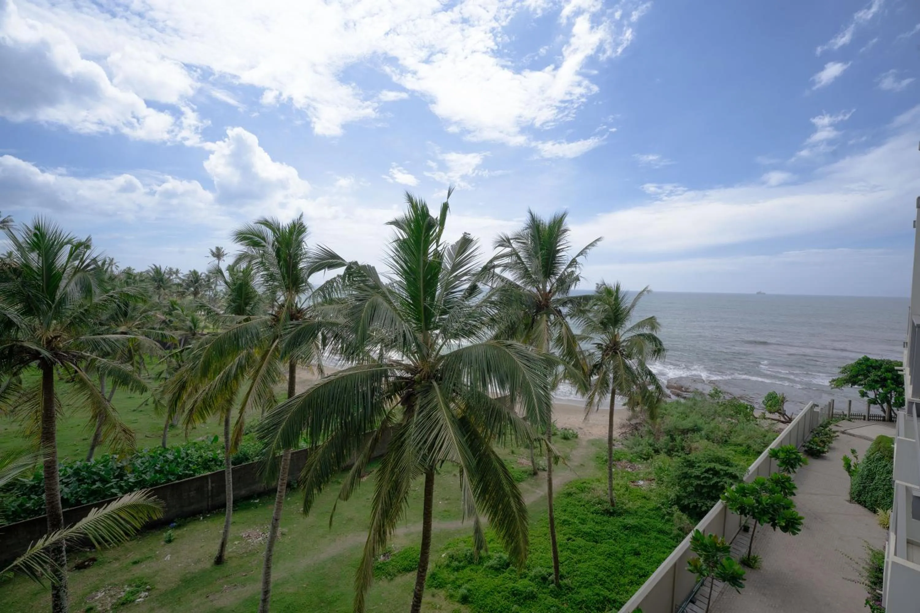 Sea view in Oceanfront Galle by ICC